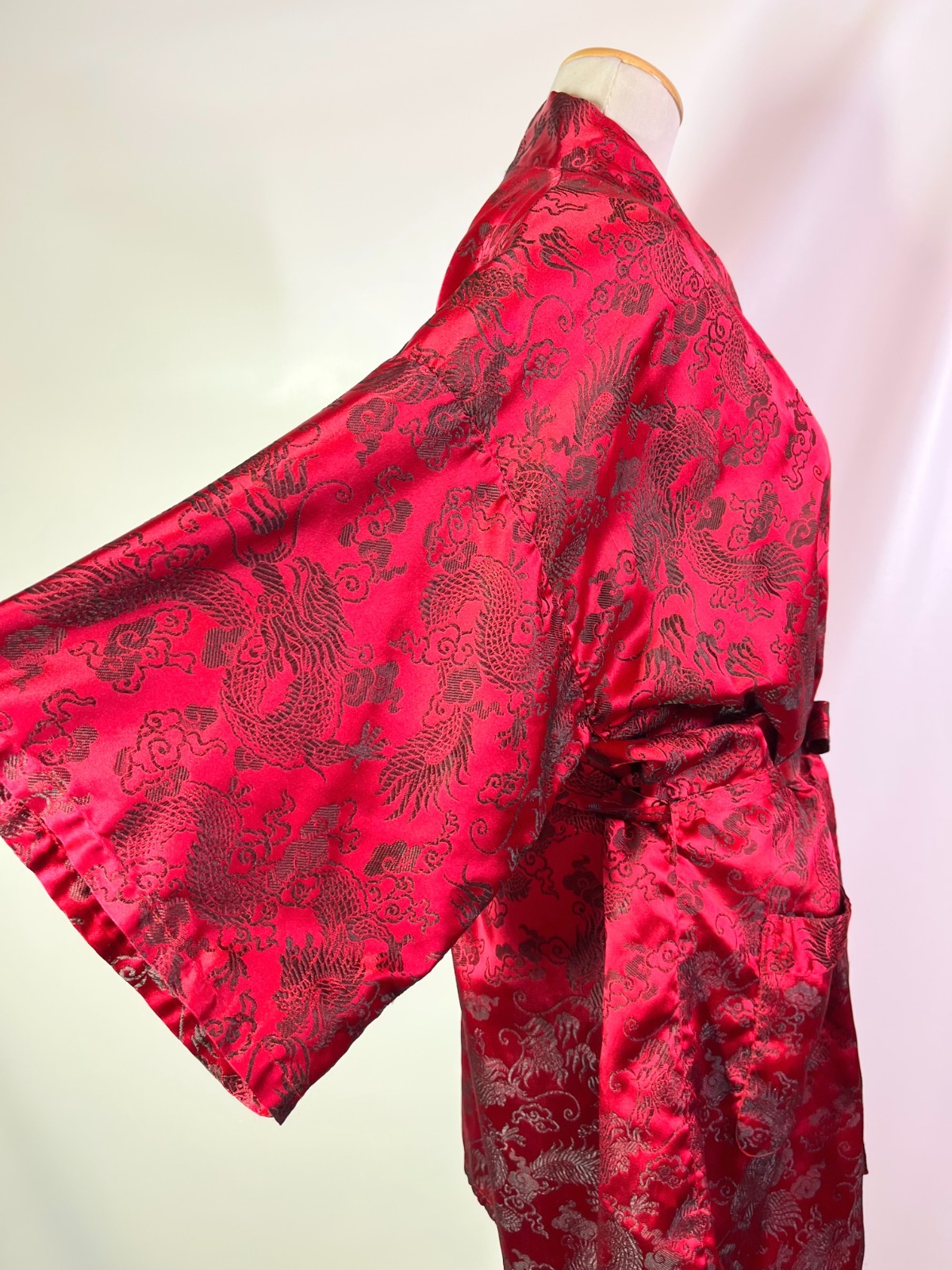 Vintage „Oriental” Brand One Size Robe Dragons Brocade Satin Sash Tie