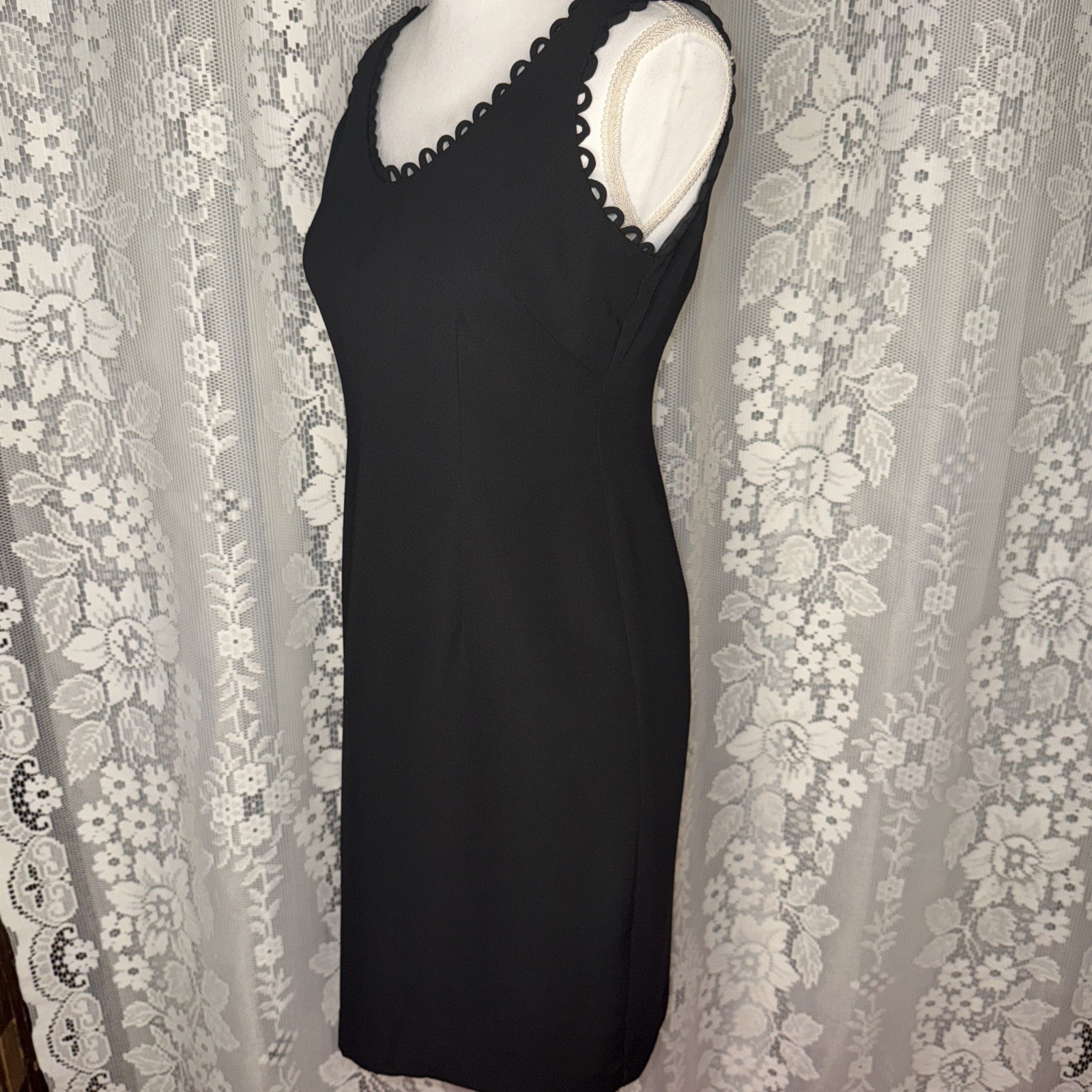 Vintage Danny & Nicole New York Little Black Sleeveless Lined Darted Dress 4P