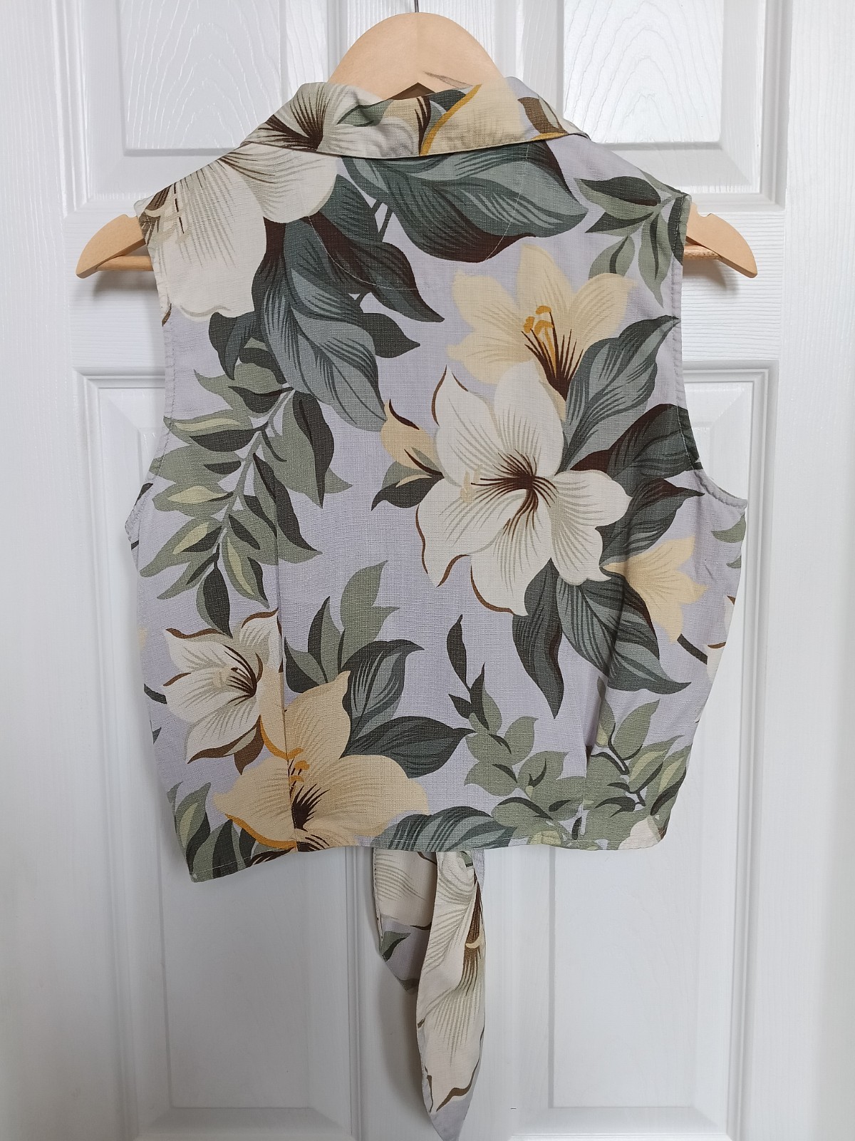 Vintage Tommy Bahama Hawaiian Button Up Shirt Women’s L (12/ 14) 100% Silk