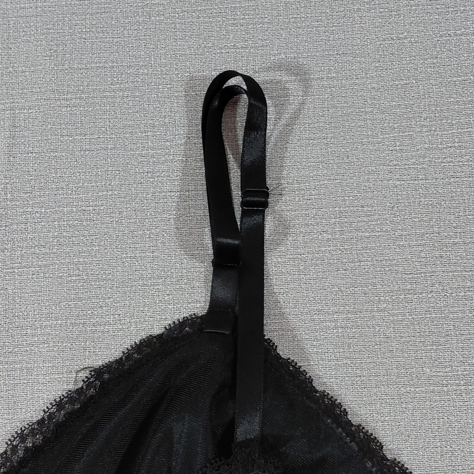 Vtg Vanity Fair Sweetheart Black Full Slip Tricot All Nylon Sz 40 Scalloped Hem