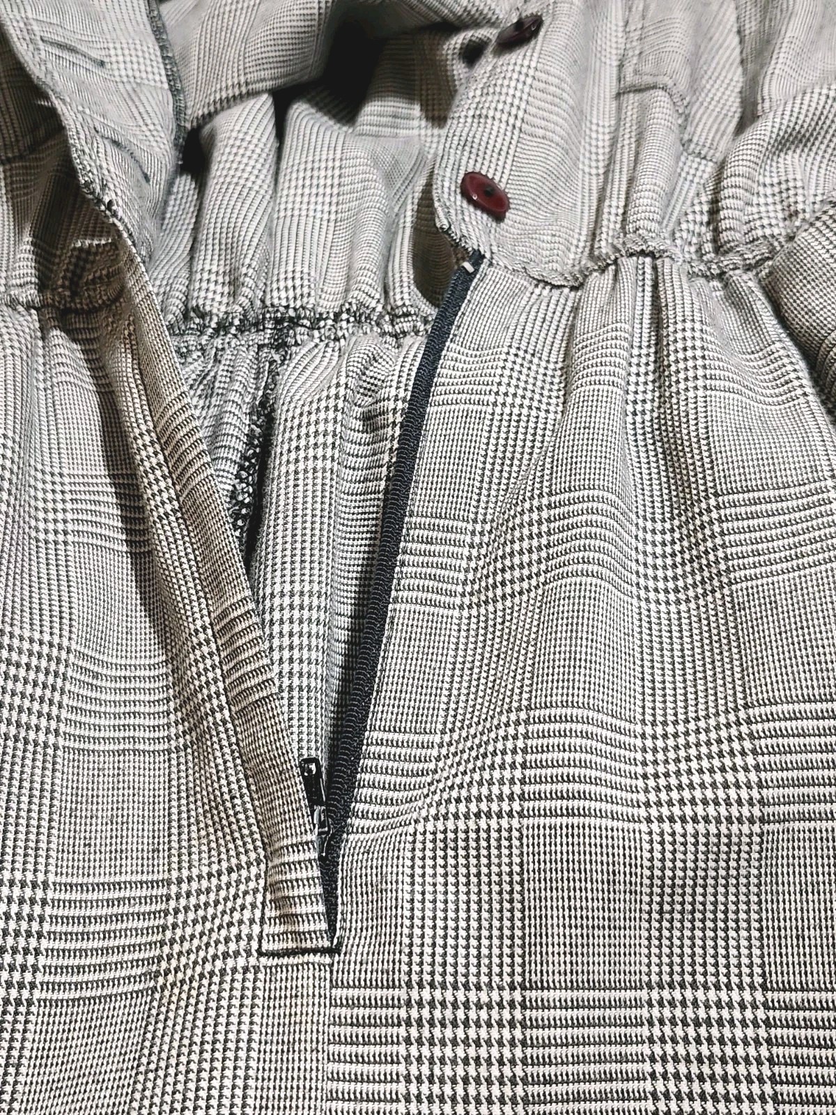 VTG 80s Black & White Houndstooth Check Button Up Jumpsuit w/Red Belt LS Sz S/M