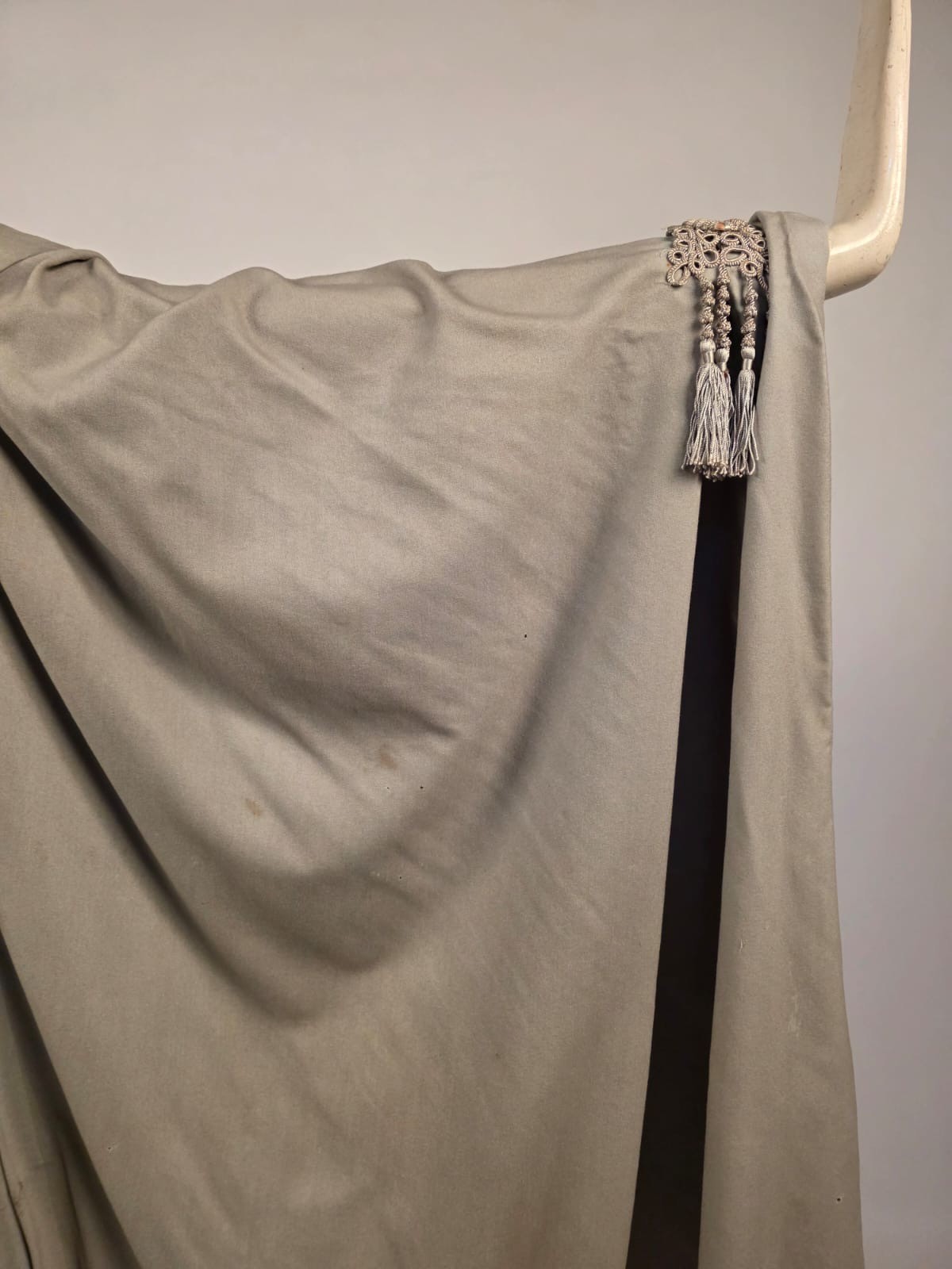 EDWARDIAN DOVE GREY CASHMERE CLOAK CAPE W EMB + RICH SOUTACHE TASSEL TRIM