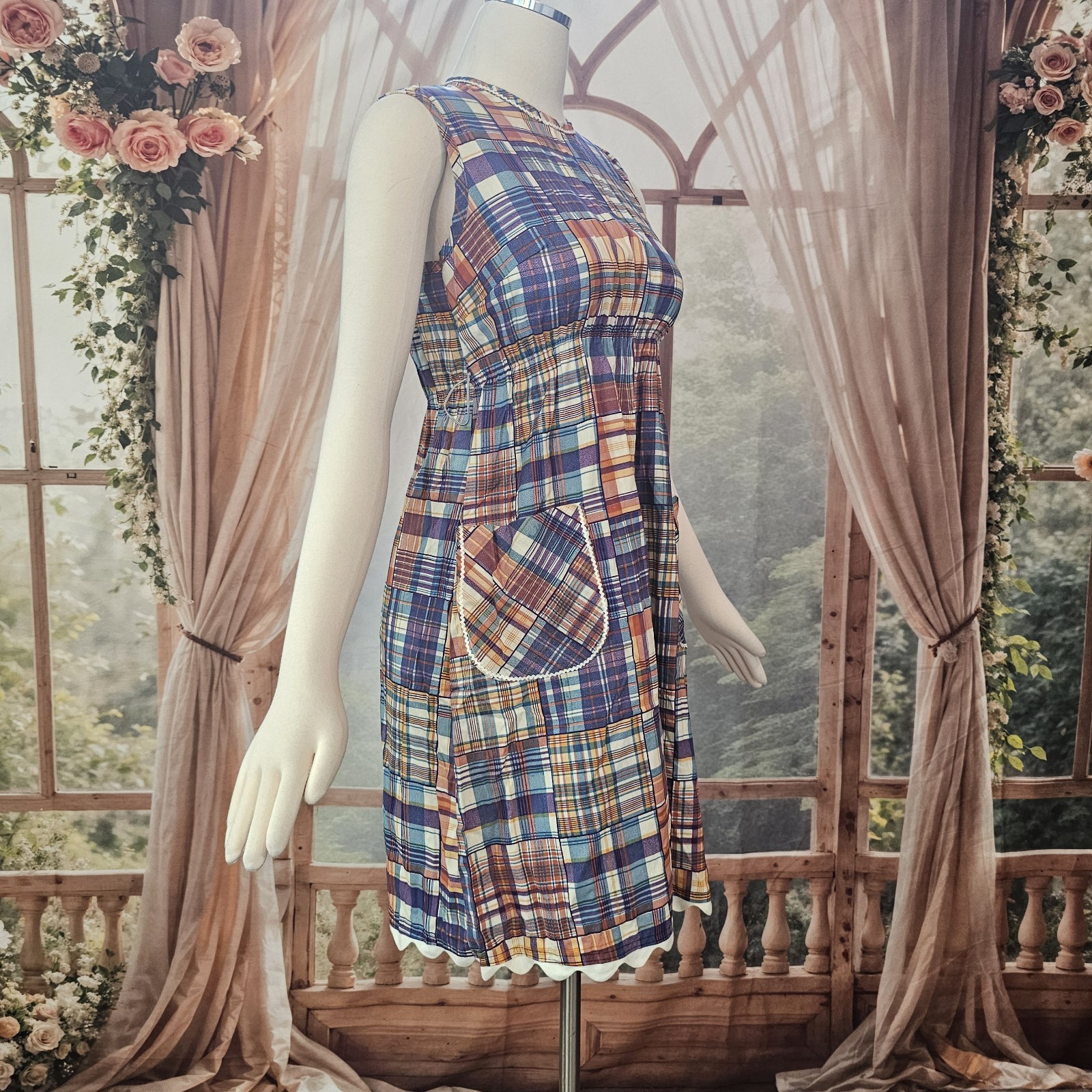 Vintage DEADSTOCK 1960’s Dress Fitted Patchwork Print Scalloped Hemlime NWT