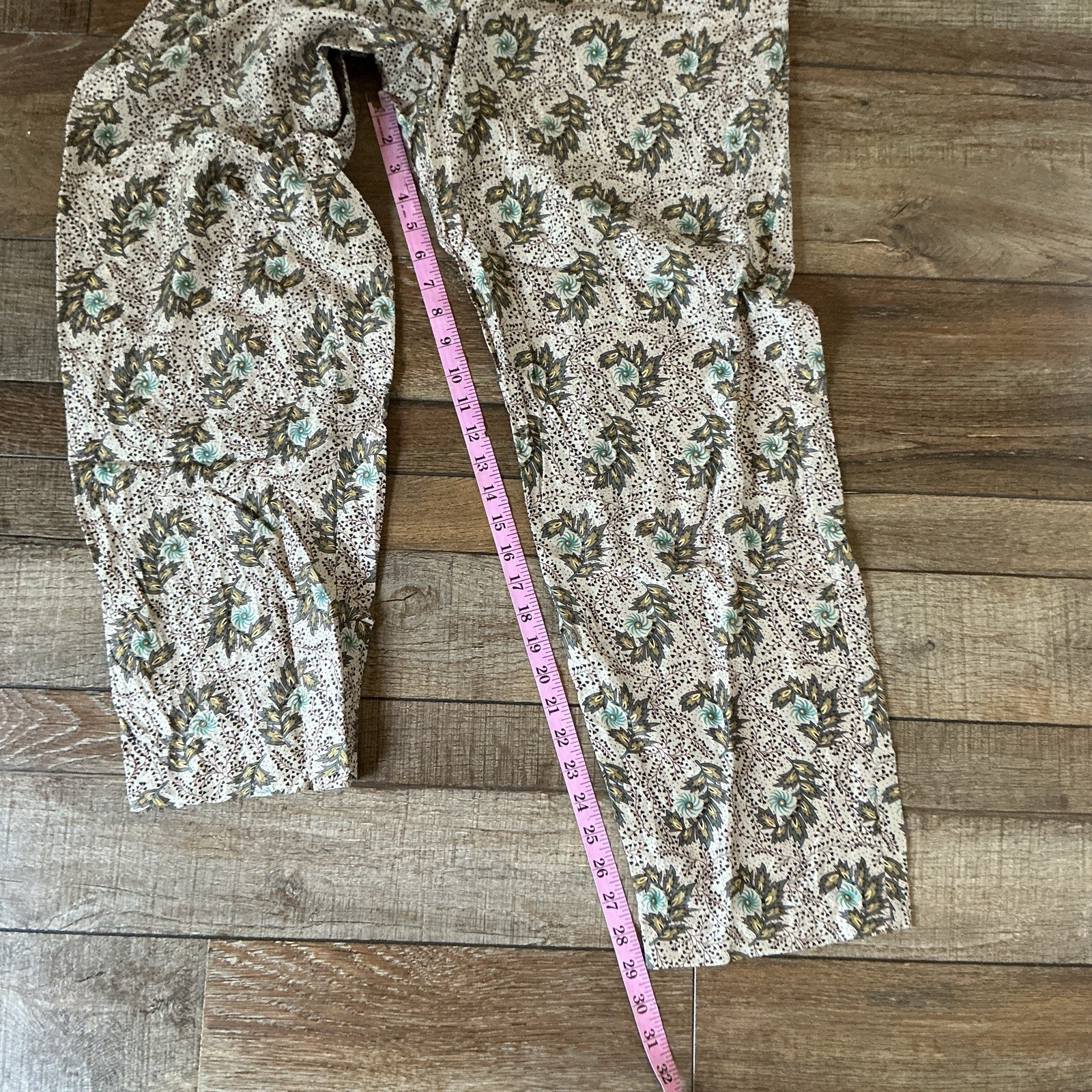 VINTAGE Carole Little 100% Silk Wmns Size 4 Floral Print Pull-On Pants Boho #9E4