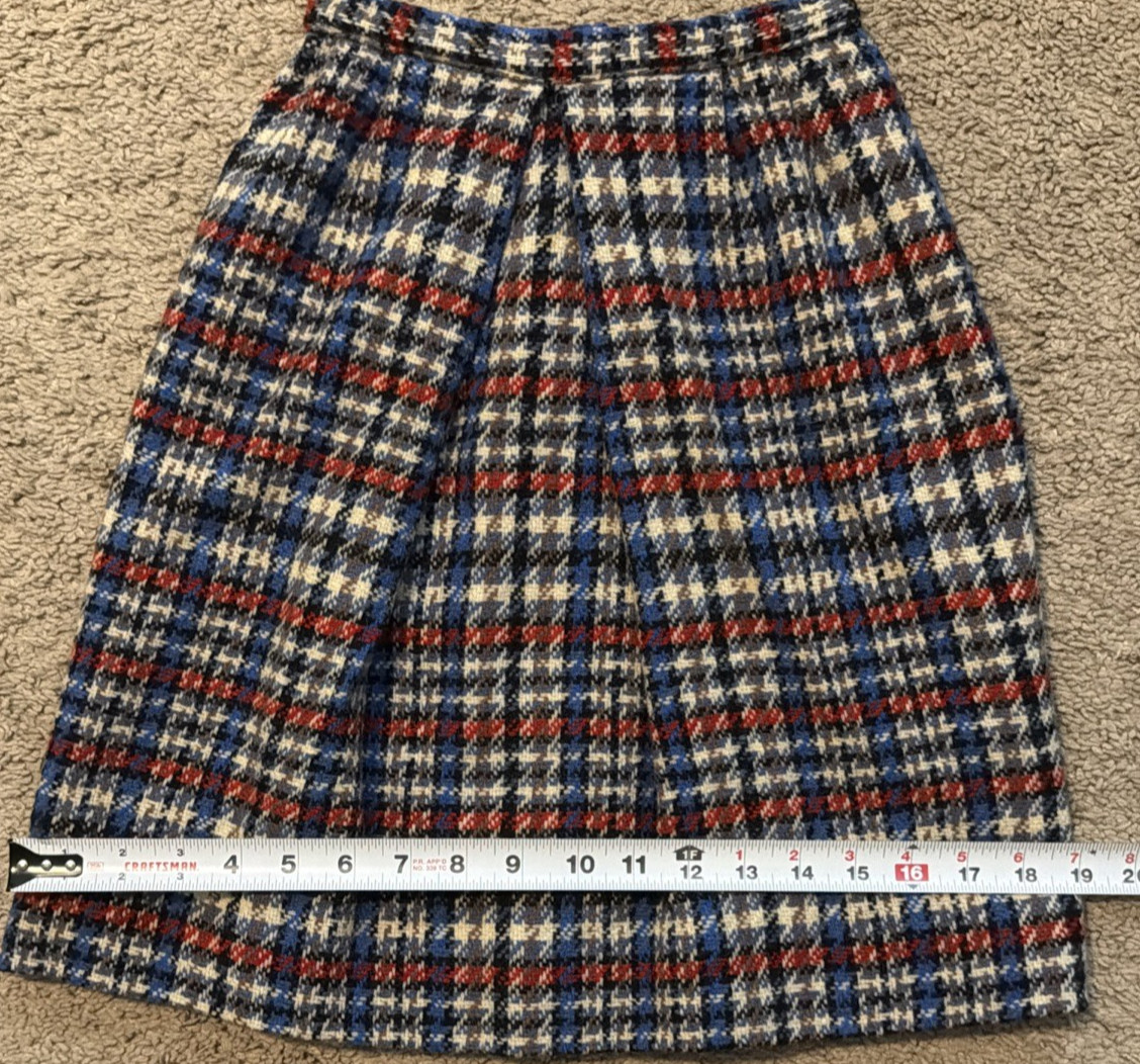 Vintage 1960s Handmade Wool Tweed Skirt Suit Set XXS 00 Cropped Boxy Jacket