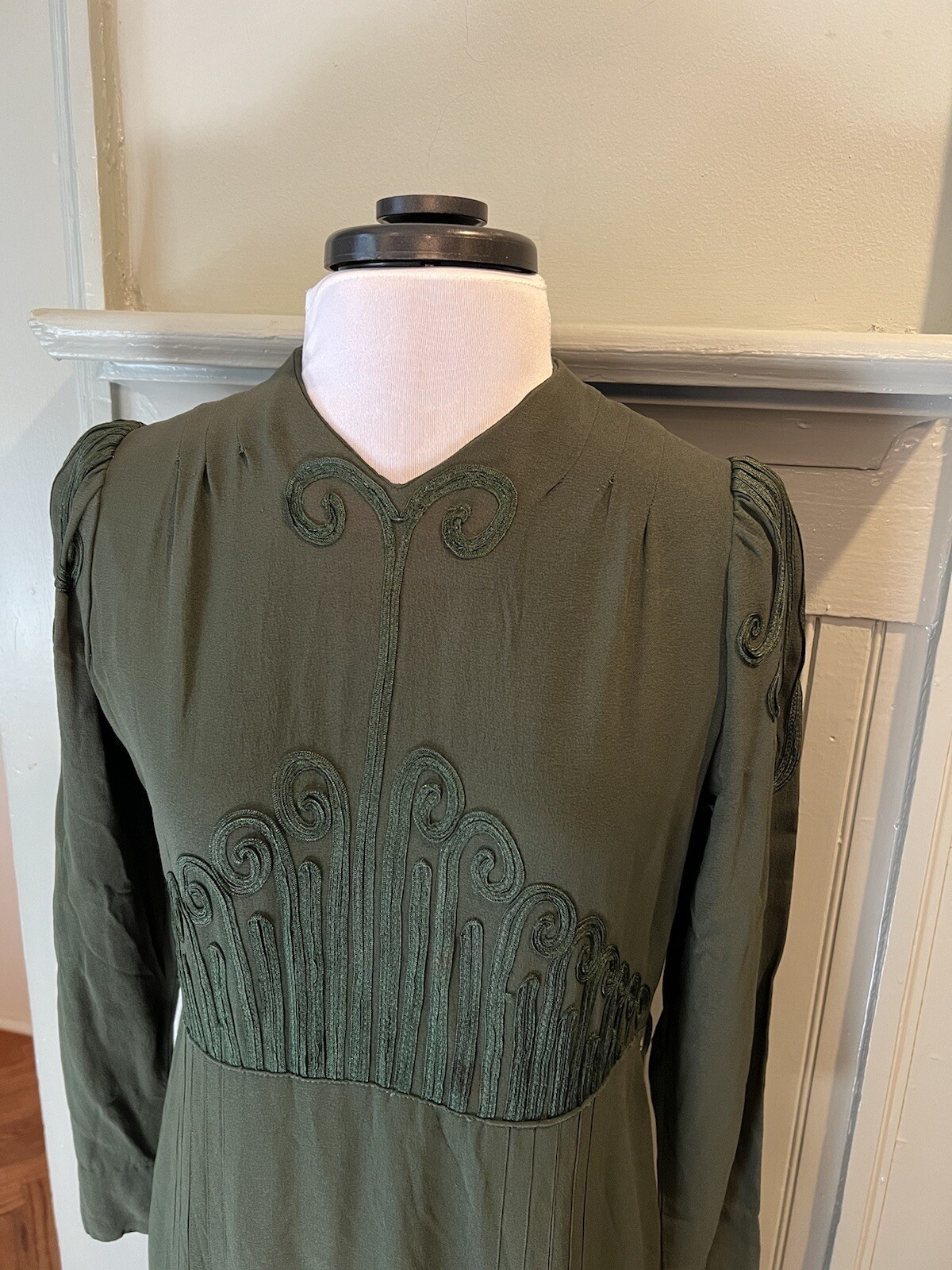 1930s Vintage Forest Green Dress with Soutache Details