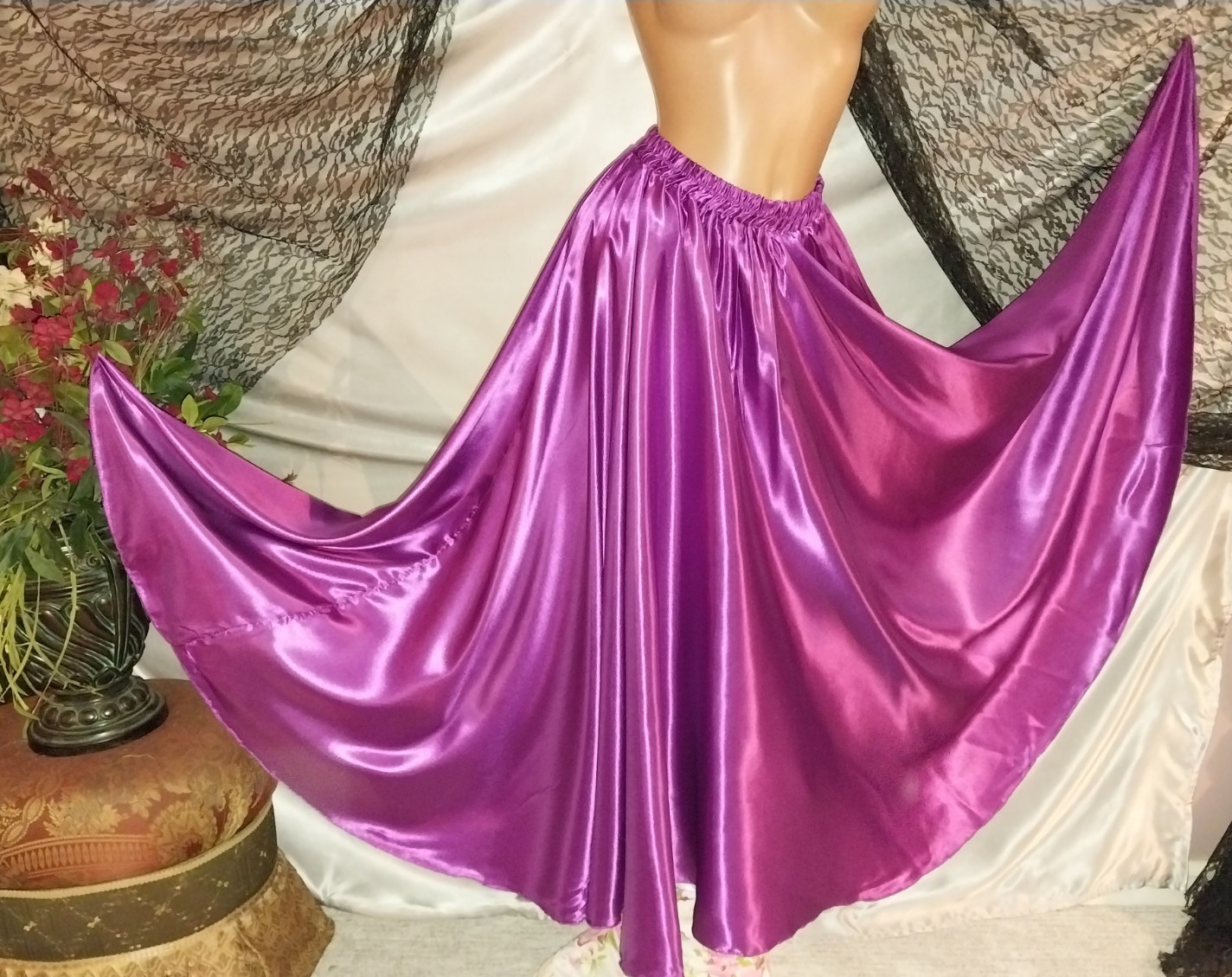 VTG SATIN LIQUID ORCHID GRAND SWEEP TWIRLY FLARE SKIRT SHINY GLOSSY LUXE SML NEW