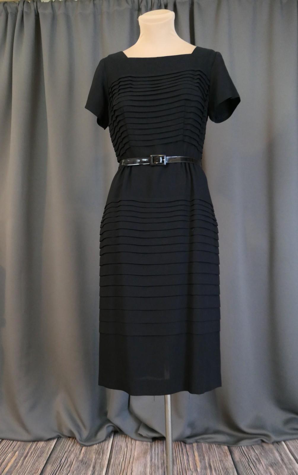 Vintage 1950s Black Pleated Dress, Hourglass Fitted, Gloria Swanson, 35 bust