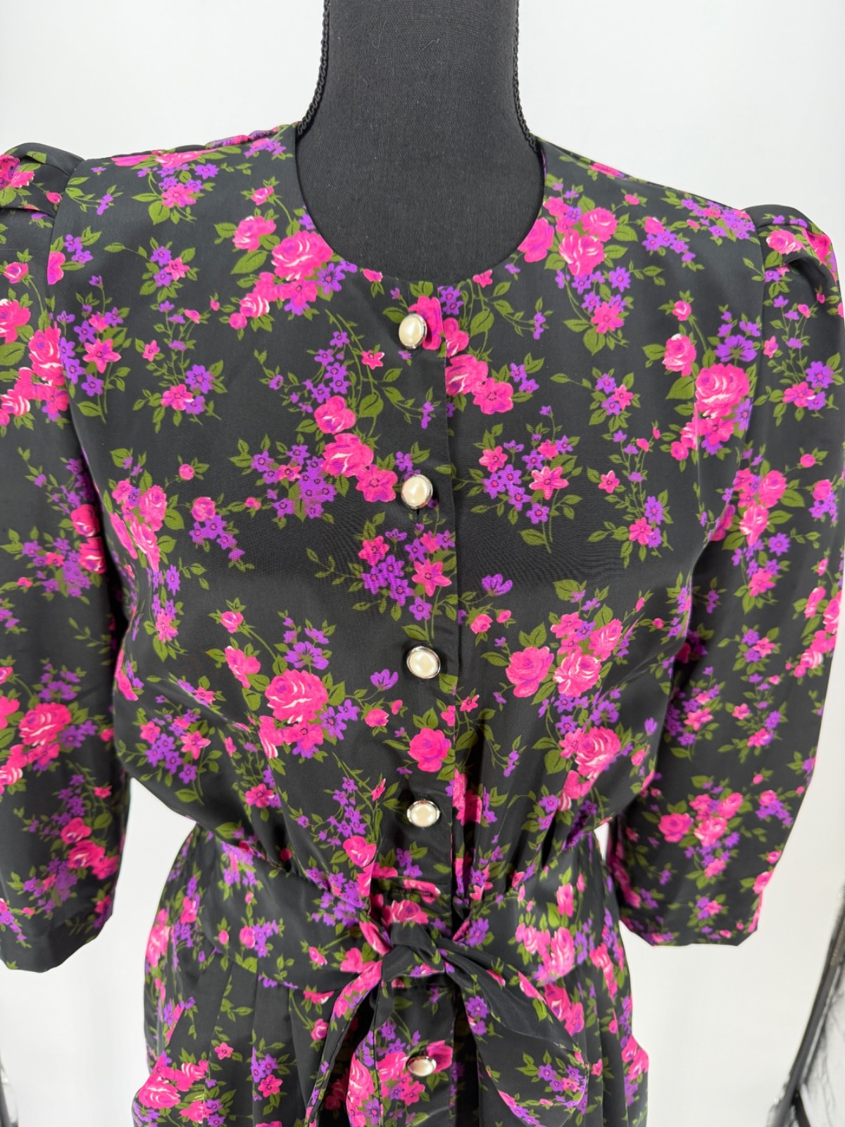 Vtg Petite Jazz Dress Size Med Faux Pearl Buttons Floral Secretary 80’s Glam