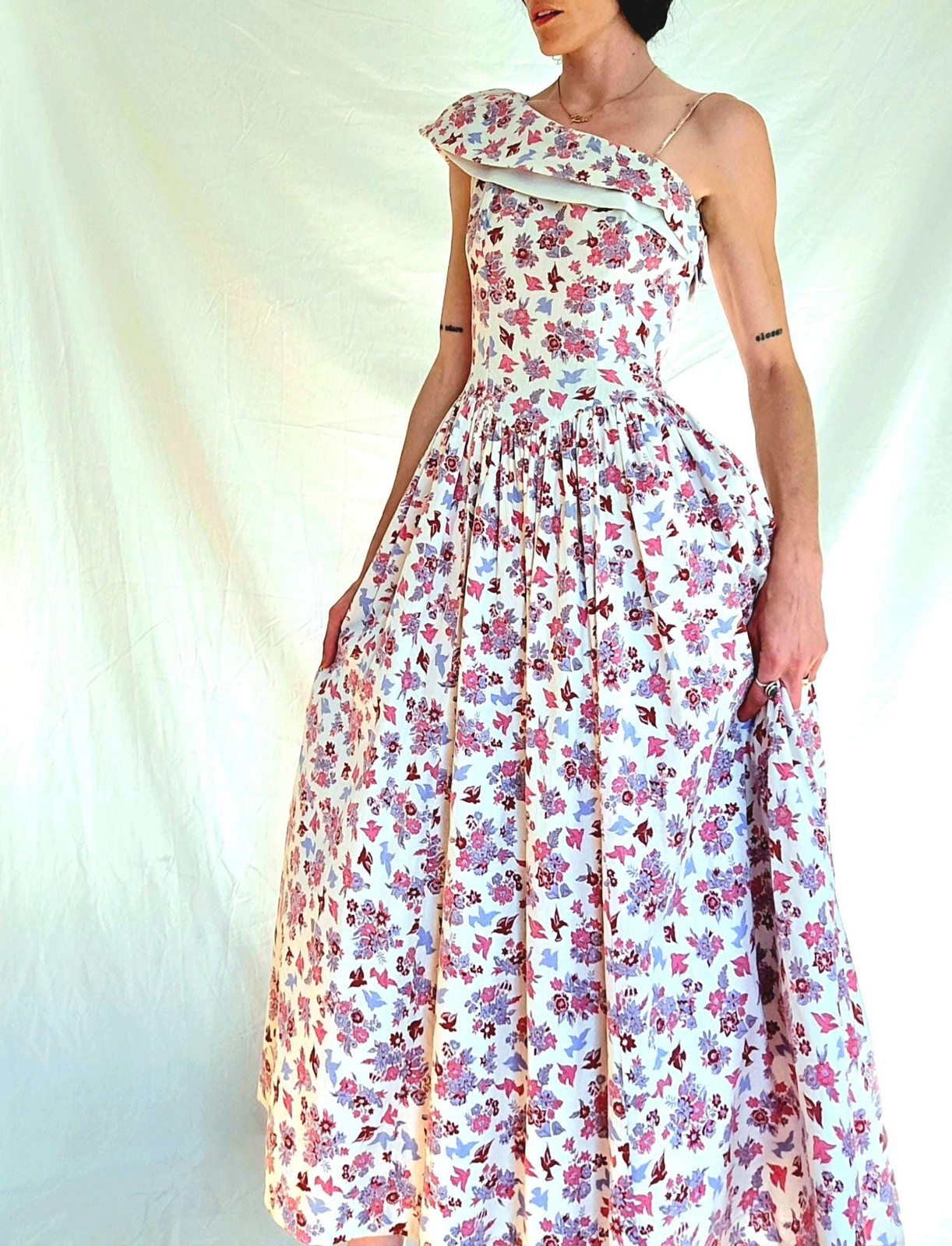 Vtg 1940s Novelty Print Cotton Formal Gown: One Shoulder Floral Maxi Dress S/M