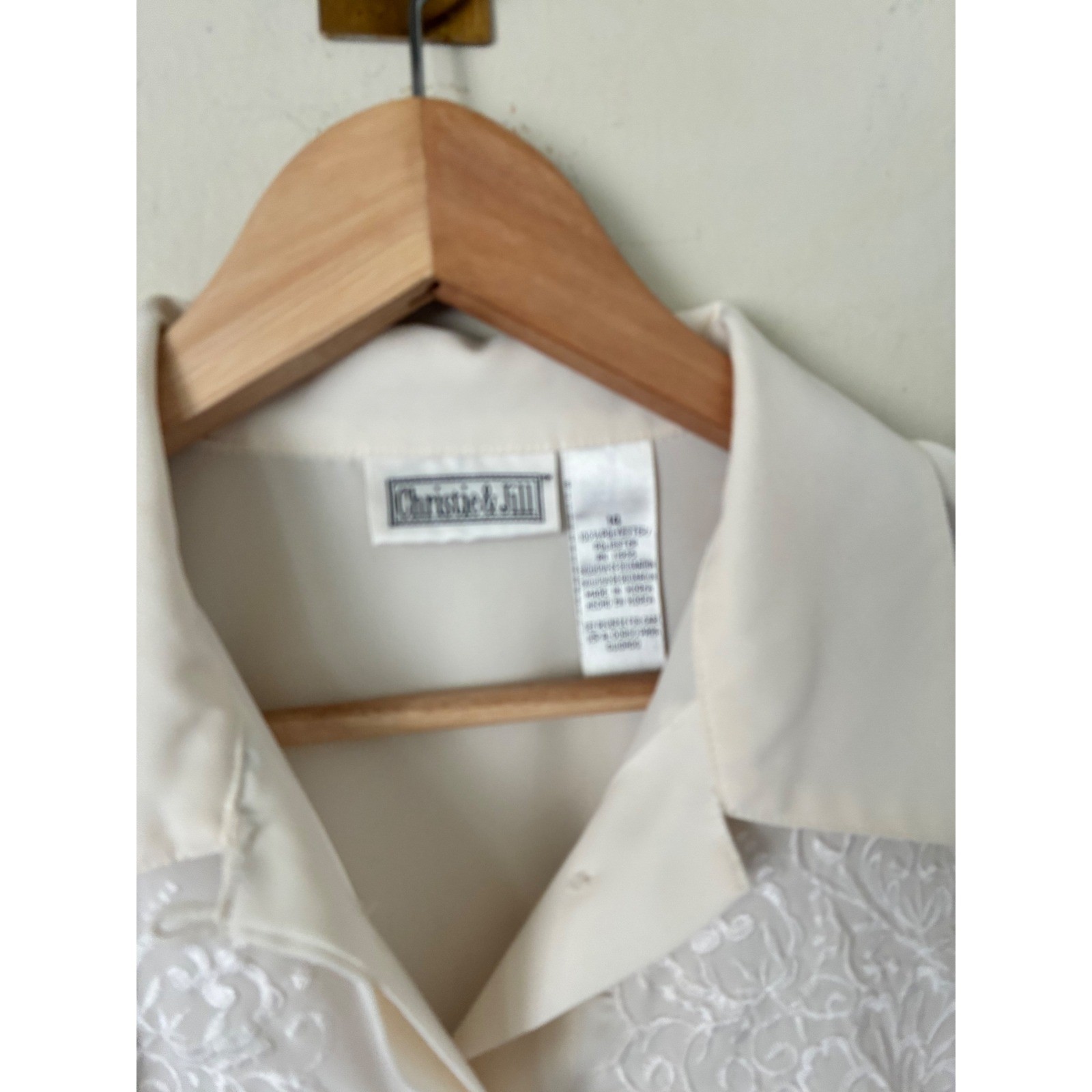 Vintage Christie & Jill Cream Embroidered Button Down Blouse Top Sz 14 feminine