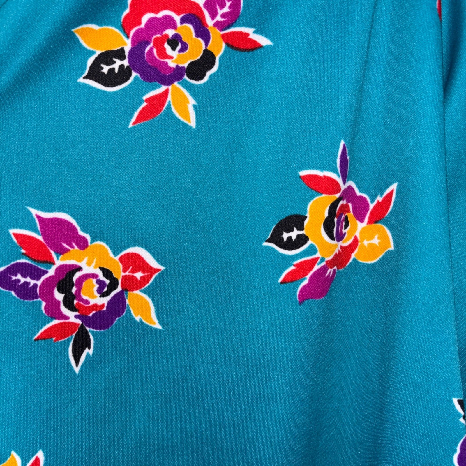 Vintage Teal Floral ButtonUp Blouse LongSleeve Retro Rose Print Top Size P2P 25″
