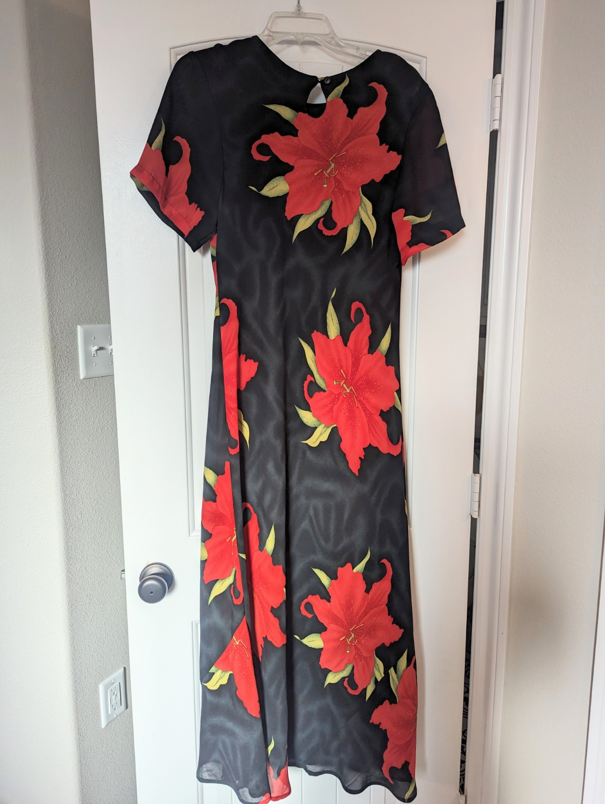 Vintage 90s Black Dress With Red Flowers Whimsygoth