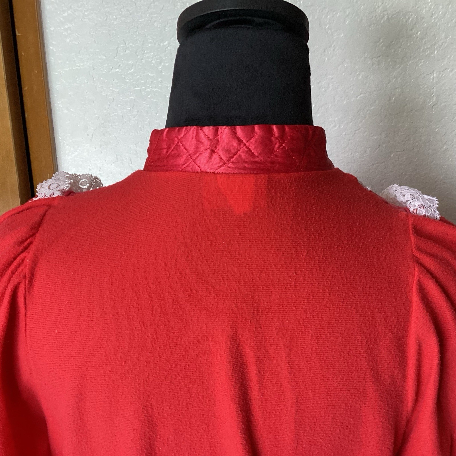 Time Star VTG 90s Women Med Long Sleeve Lace Quilted Red Maxi Night Gown Granny