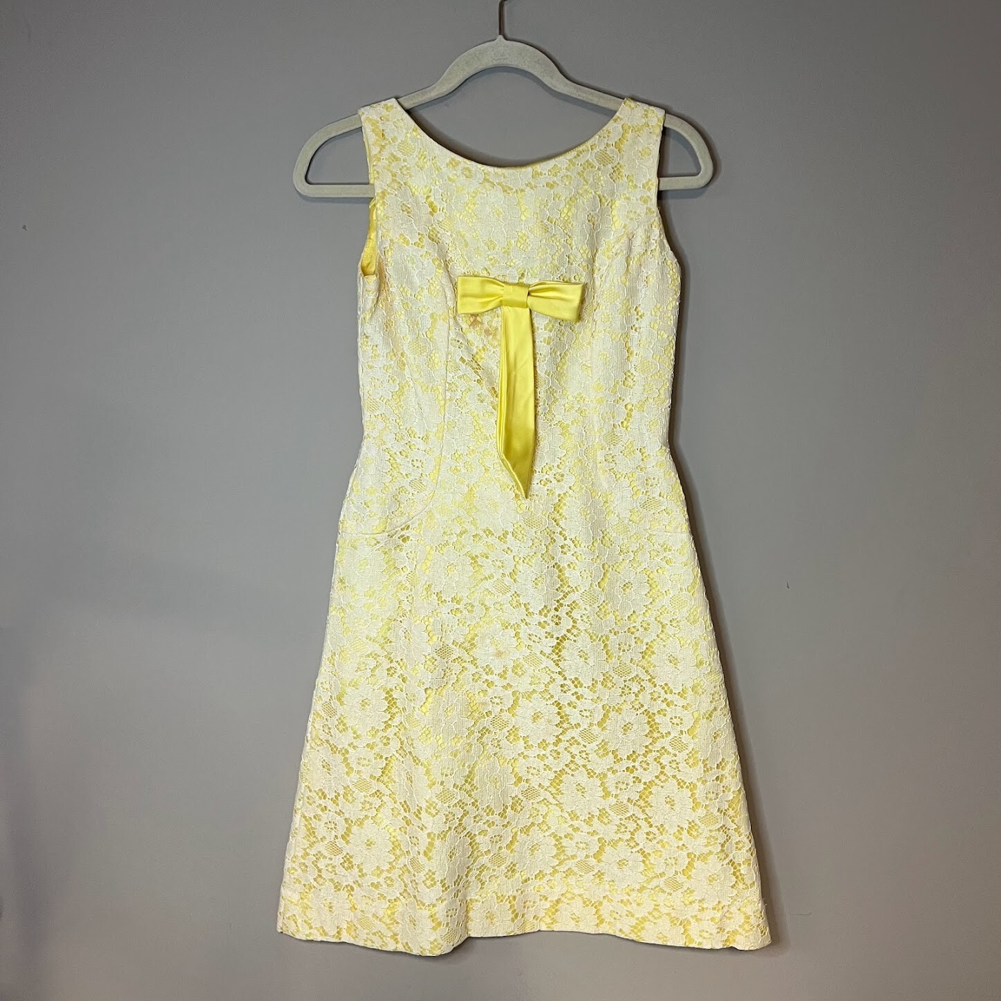 VTG Sunshine Yellow Lace Overlay Fit & Flare Bow Tea Dress 1940s 1950s Size 9