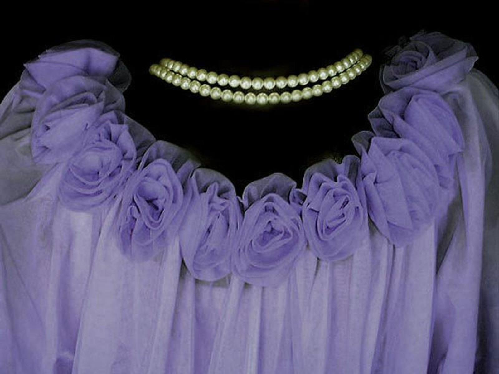 Vintage ’70s Jenelle French Lilac Peignoir Nightgown Set – Double Nylon Roses