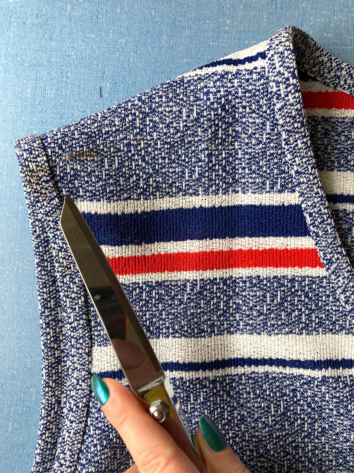 70s Maxi Sleeveless Vintage Vest, Blue Striped, Small, 40″ Chest