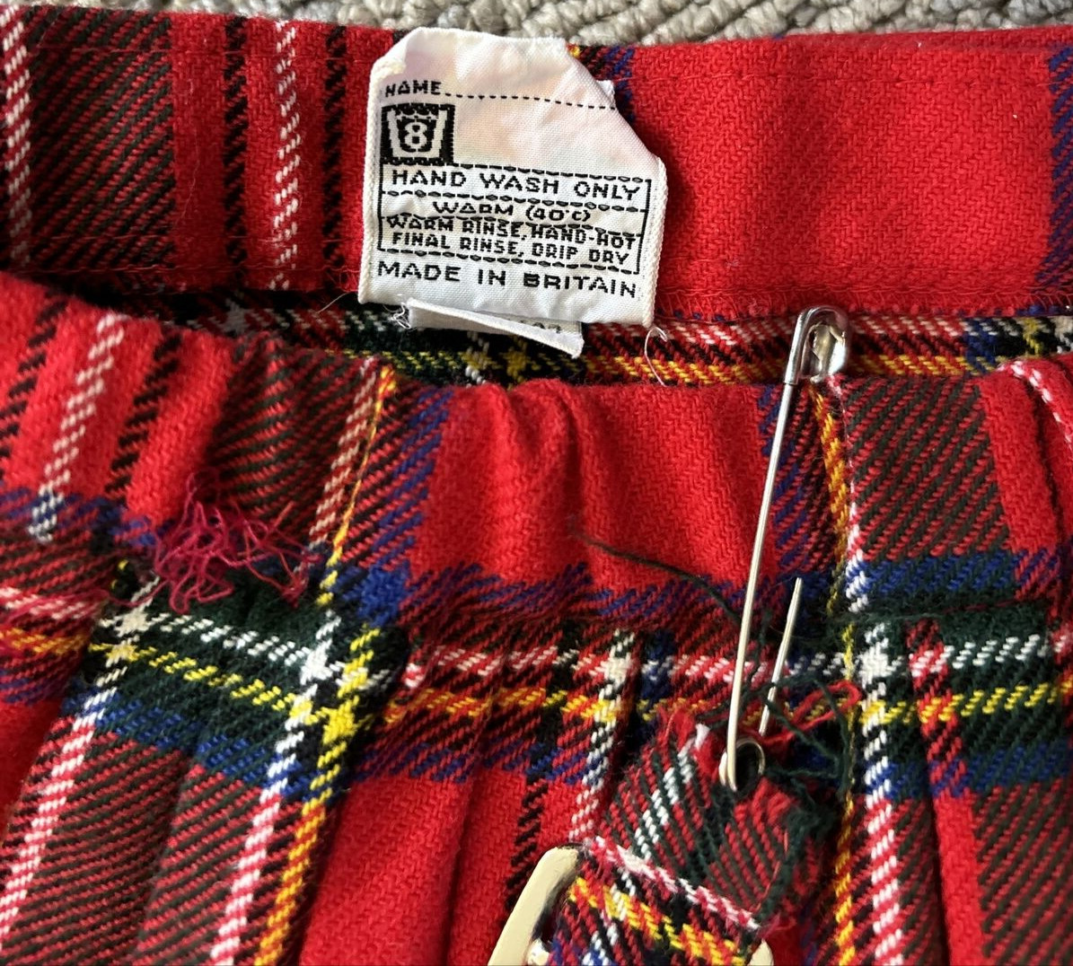 Vtg St Michael Acrilan & Wool Mini Skirt Kilt 23-26″Waist 15” Length Age 9