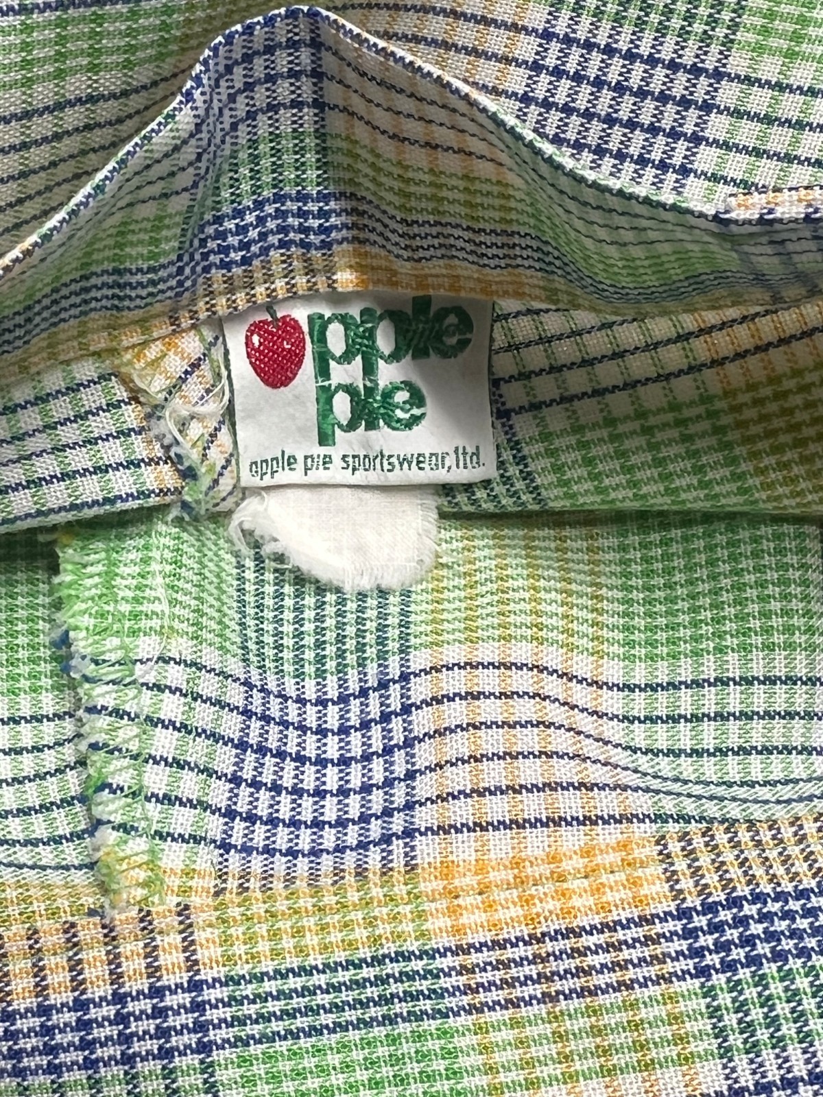 S Vtg 70s High Waist Pants Wide Bottom Leg 26.5 x 30 Green Plaid Cotton Slacks