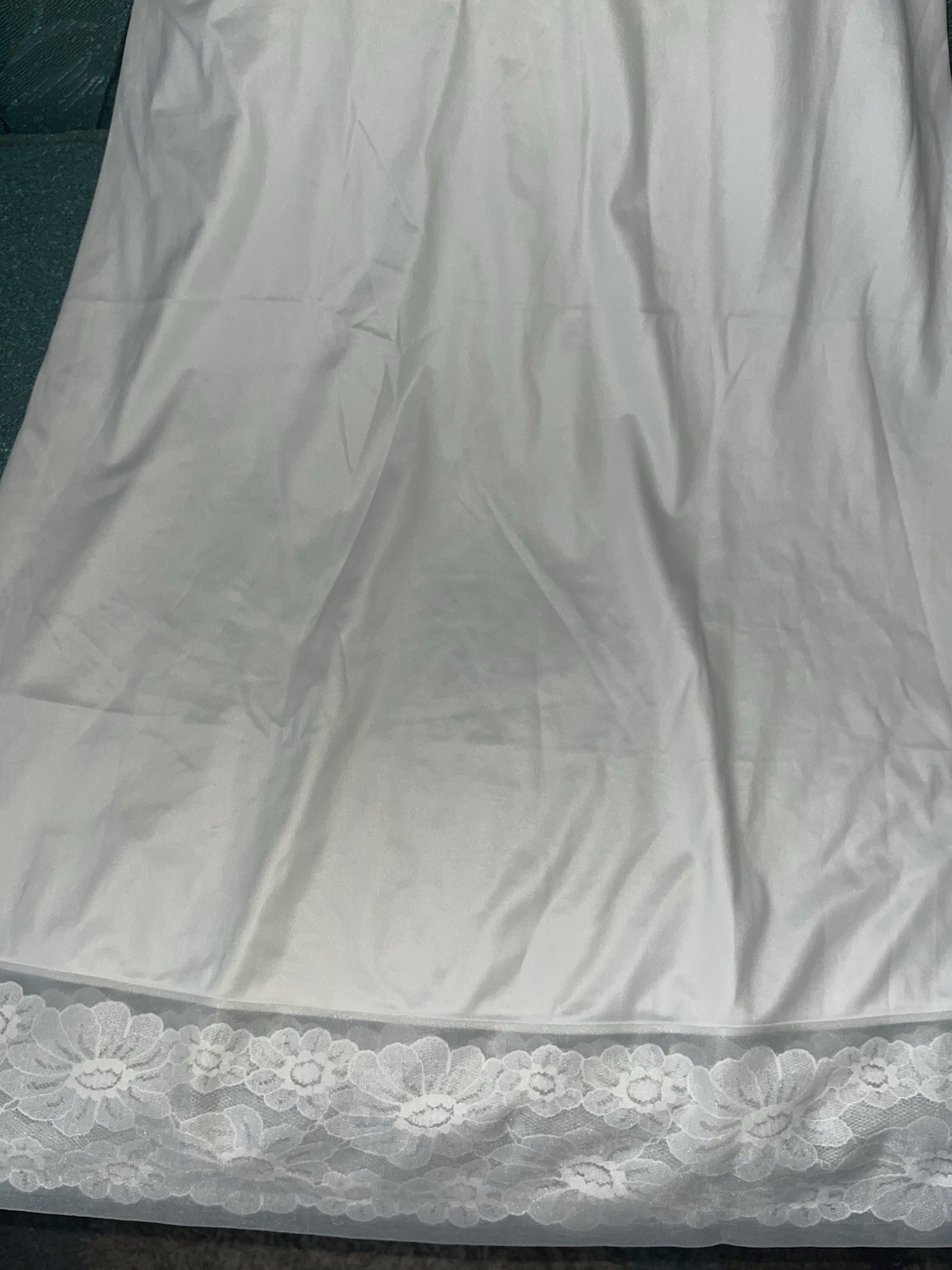 Vtg VANITY FAIR Satin Full Slip Sz 34 Bridal Floral Lace Trim Chiffon Nylon