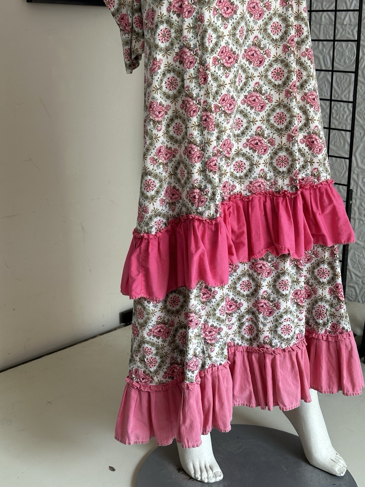 Vintage Theatrical Gown Dress-pink Floral Old World Victorian Style-prairie-M/L