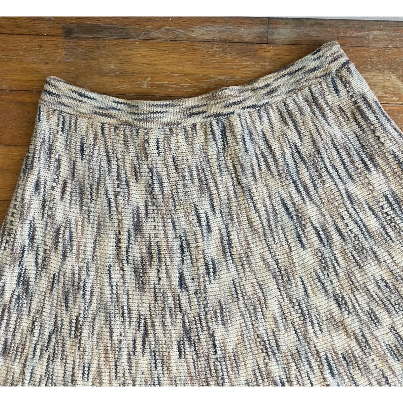 Vintage Knit Acrylic Skirt Size S/M 28-30″ Elastic Waist 1970s Striped A-Line