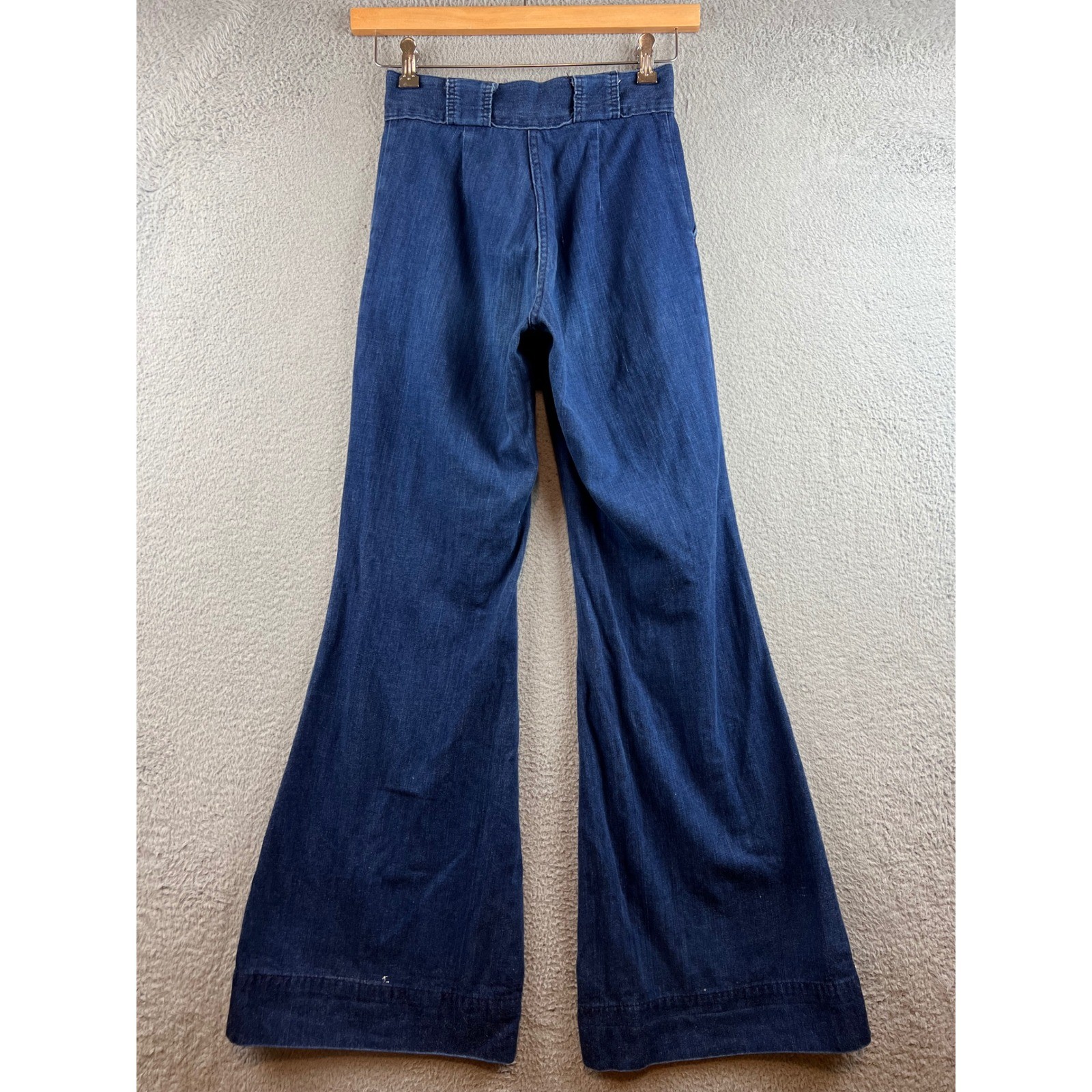 Vintage 70s High Waisted Flare Leg Denim Jeans Indigo Blue Wide Leg Trousers 26