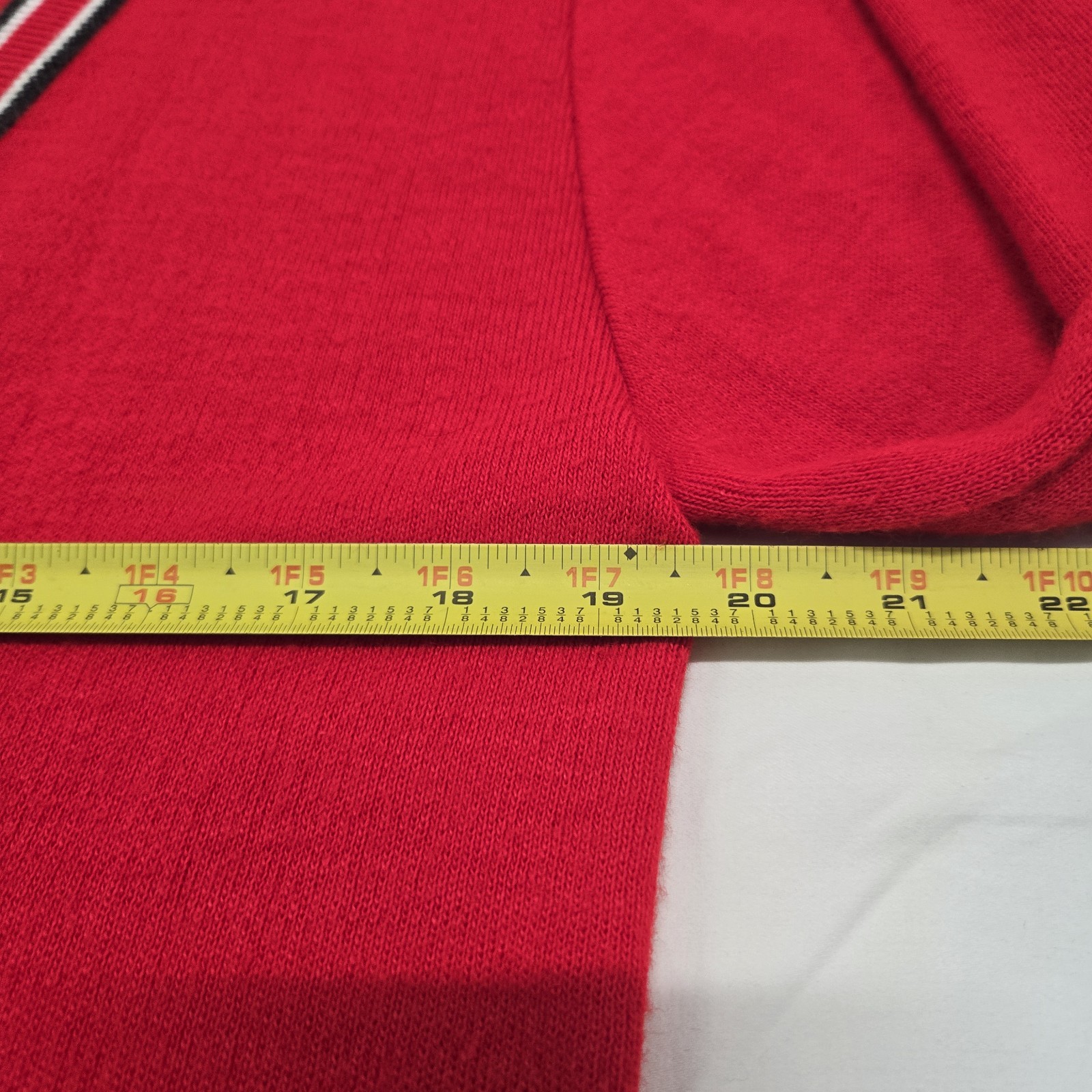 S/M Vintage Interlock Orlon Red Sweater Button Cardigan 100% Virgin Du Pont 60s