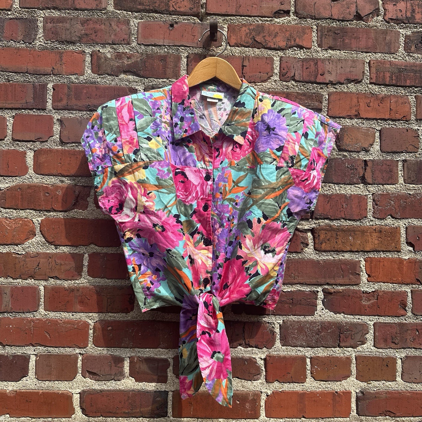 Vintage Sea Suns Vibrant Floral Watercolor Blouse Tie Waist Shoulder Pads 80s