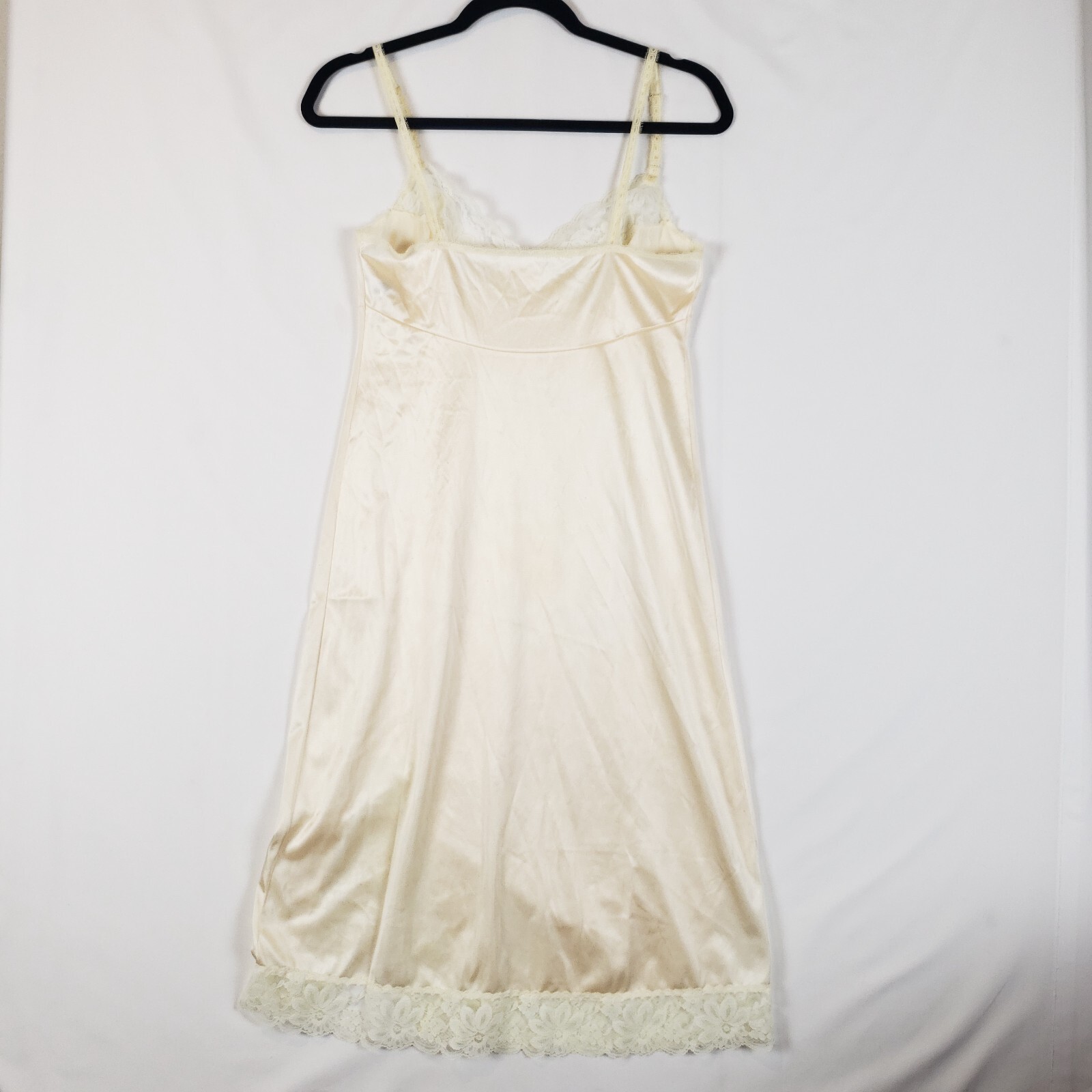 Vintage Kayser Nylon Full Slip Womens 32 Tall Small Lace Trim Thigh Slit Beige