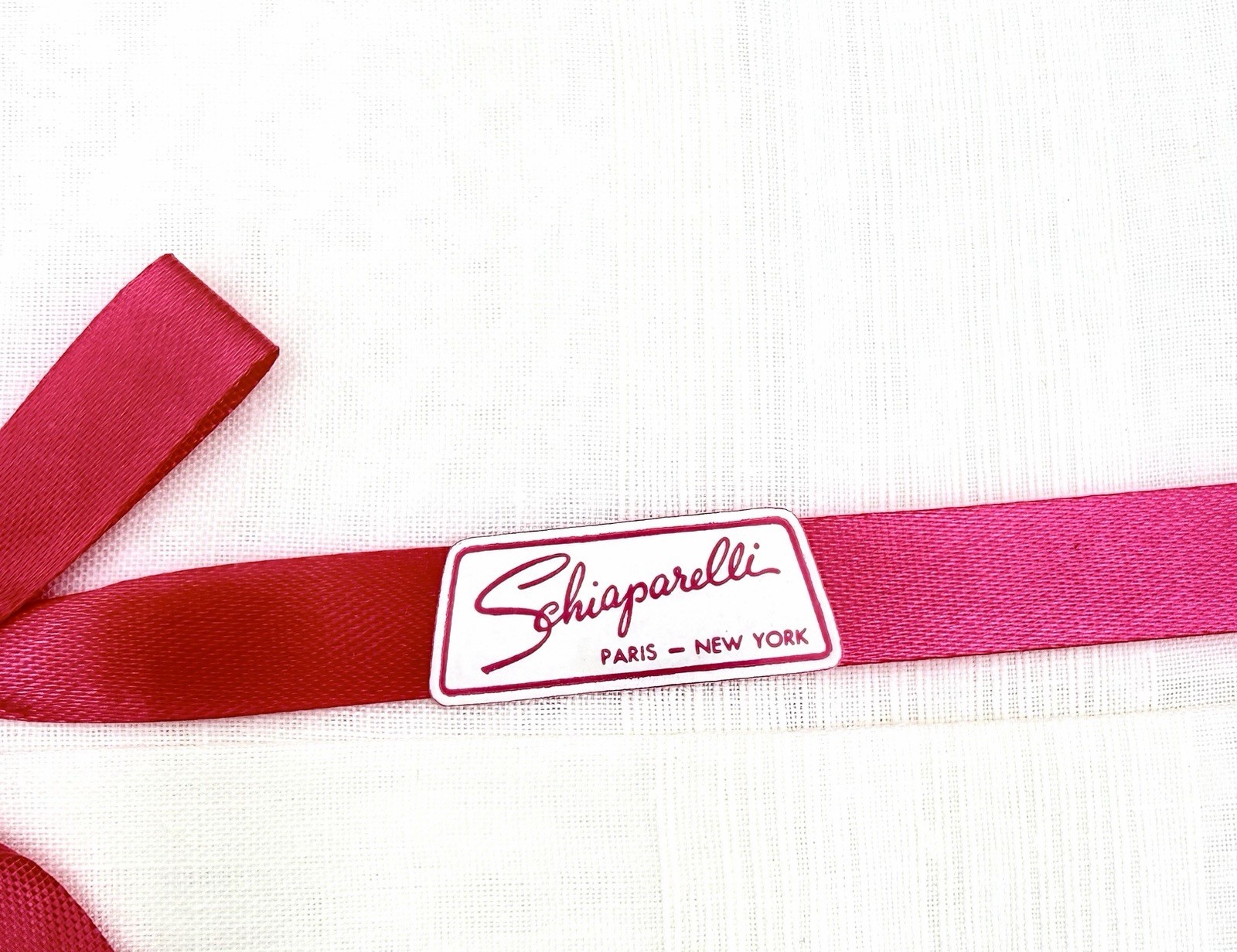 Vintage SCHIAPARELLI Pure Linen Hand Rolled Handkerchiefs In Original Box