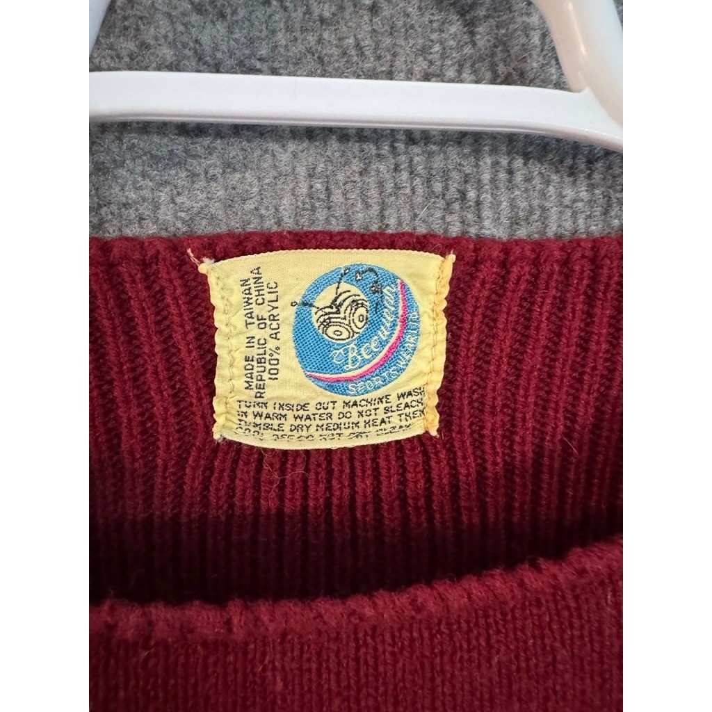 Vintage Bee-Wear Burgundy Ribbed Floral Embroidered Sweater Cottagecore Small