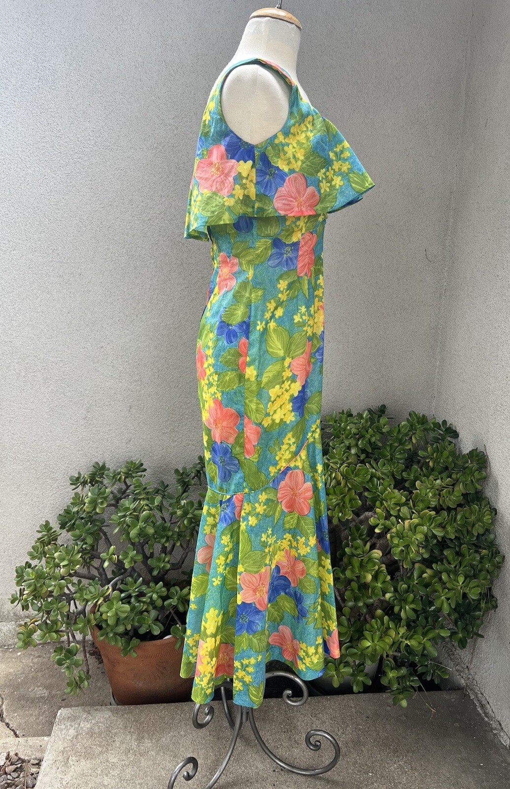 Vtg Hawaiian Mermaid Style Dress Floral S/M Sydney Honolulu