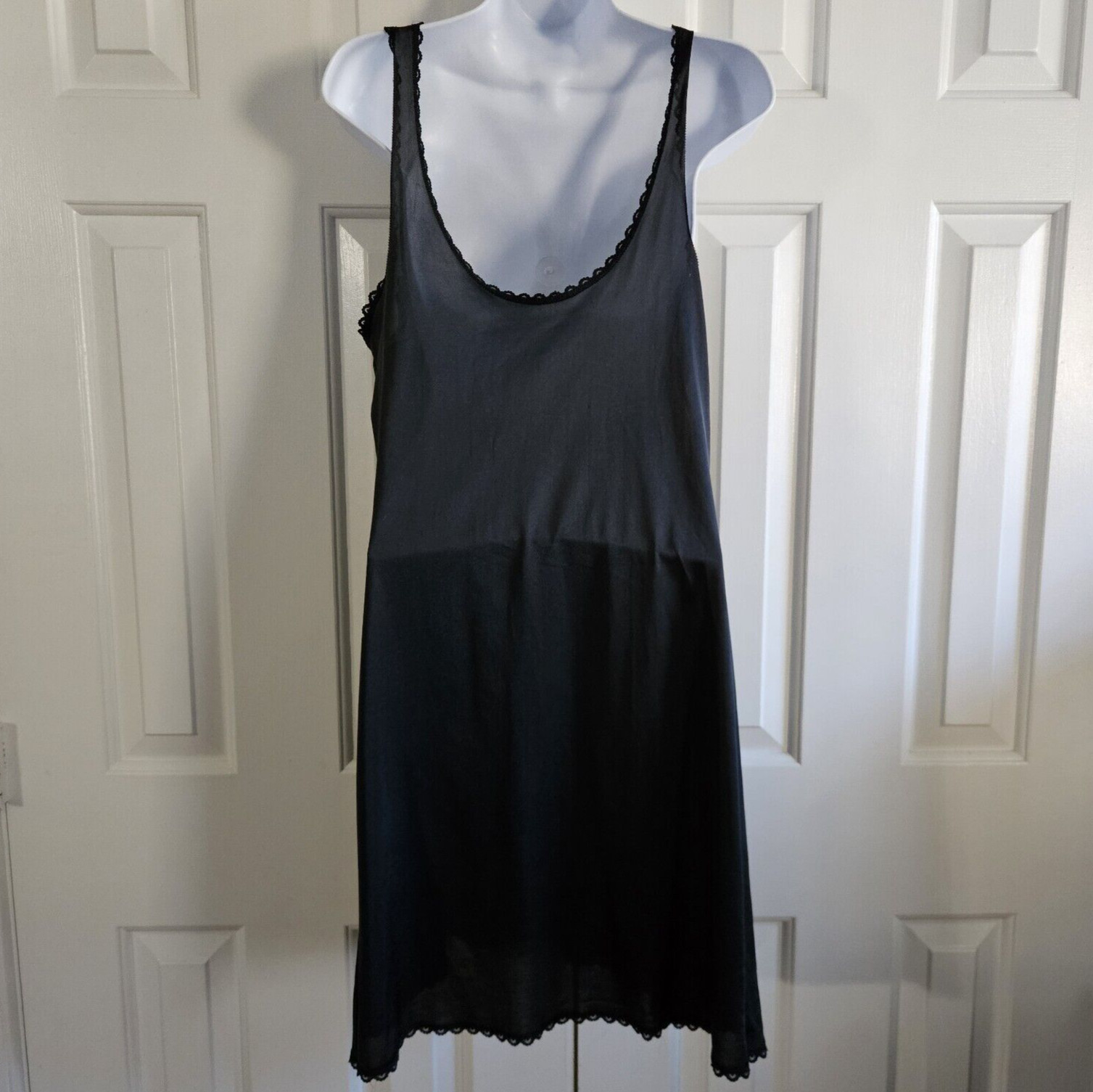 Warners Nightgown Slip Dress Vtg Black USA Lace Trim Scalloped Goth Satin L Bow