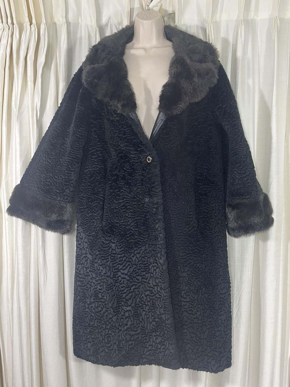 Vintage Coat Penny Lane Embossed Black Velvet &Brown Faux Fur 60s/70s Size L/XL