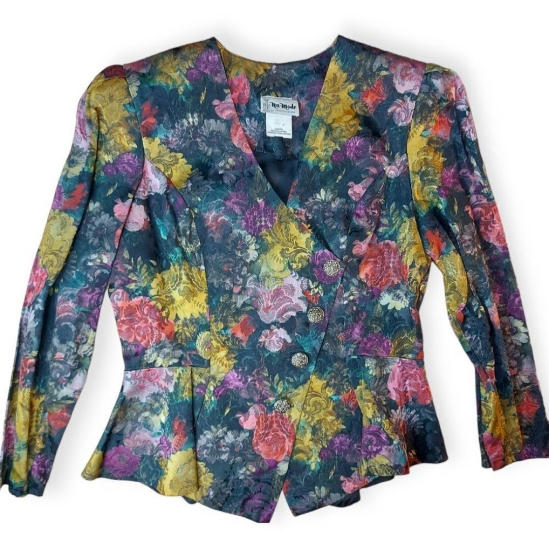 Vintage Nu-Mode 80s Floral Fitted Shoulder Pad Pleated Jacket