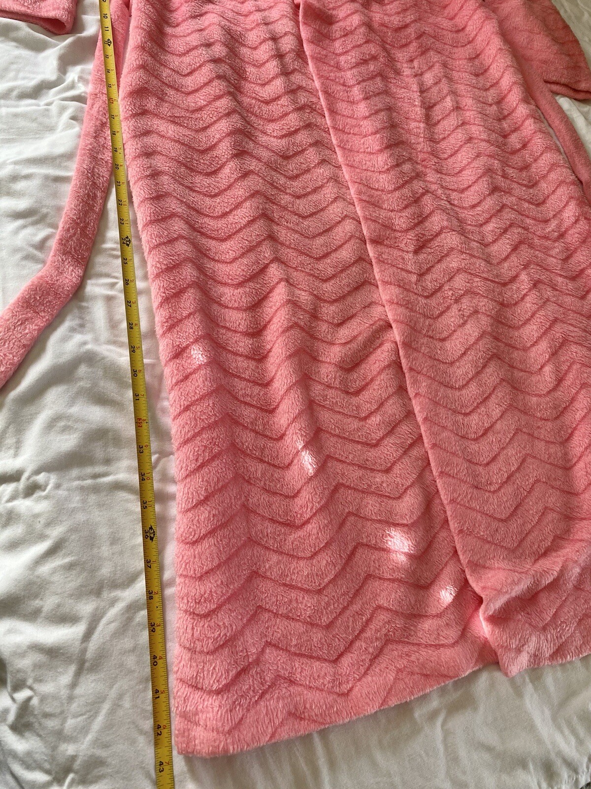 Vintage It’s A Charm Women’s Robe Kimono Long Pink Chevron Textured Medium