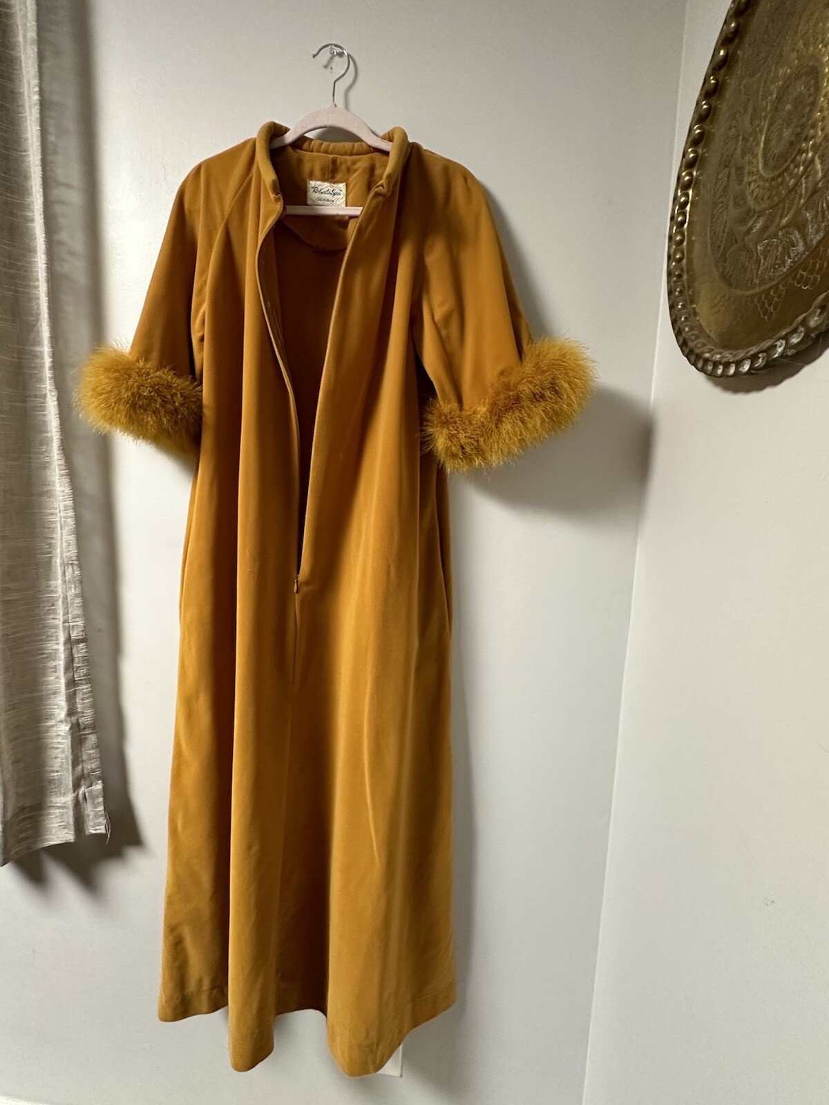 Vintage 50s 60s Duster House Coat Robe Ballerina Dancer Gold With feathers RARE
