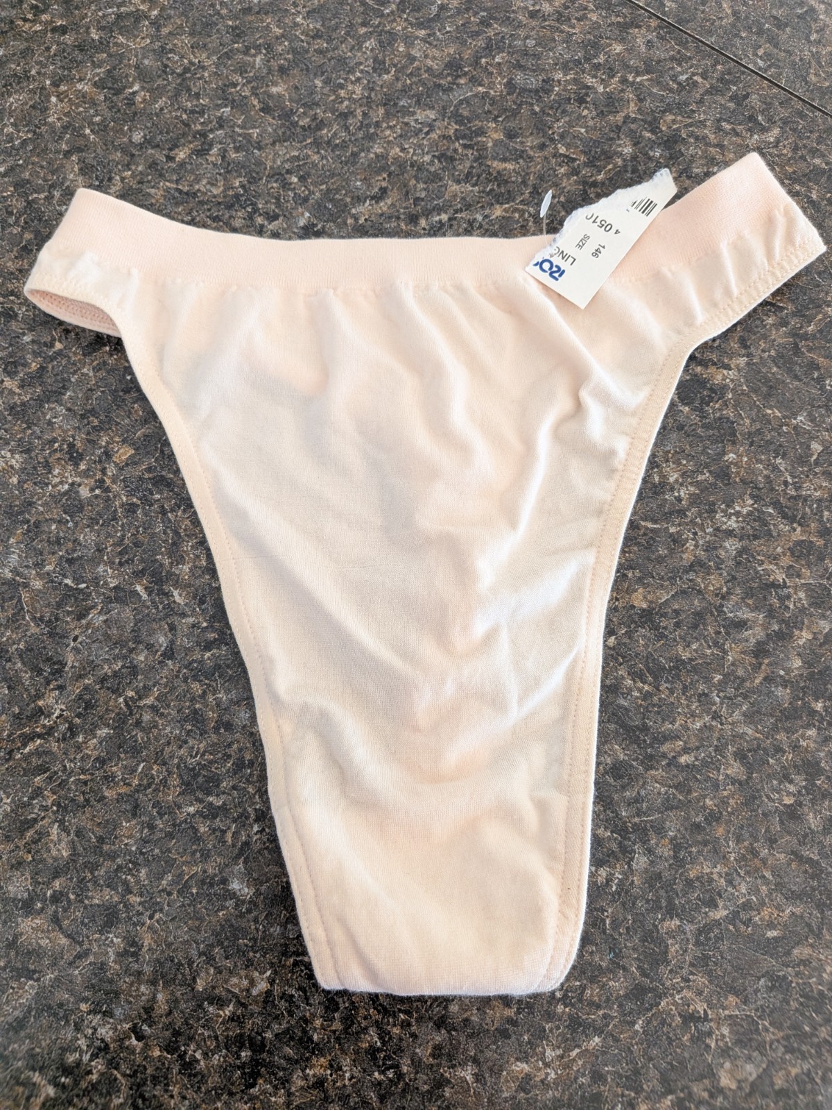 Vintage Barelythere high cut leg thong seamless panties nude peach USA 4/5 panty