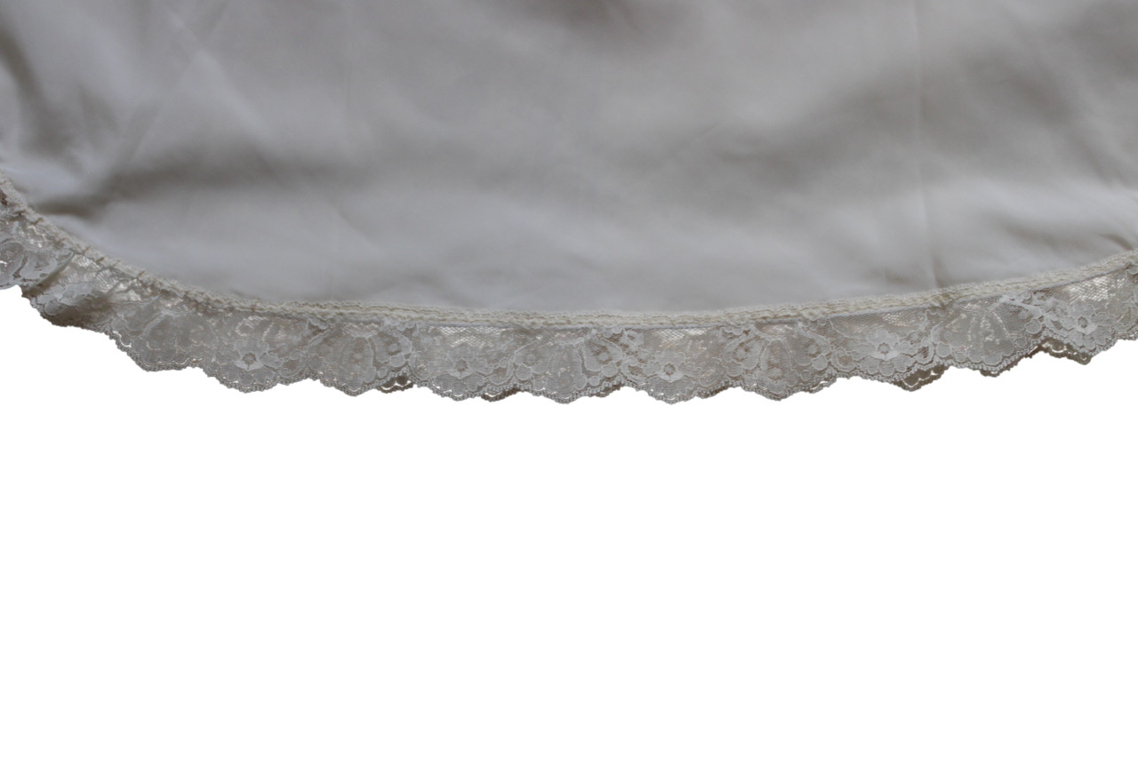 Vntg BARBIZON Crepe Remarque Half Slip Knee Ivory Scalloped Lace Sz Med NOS