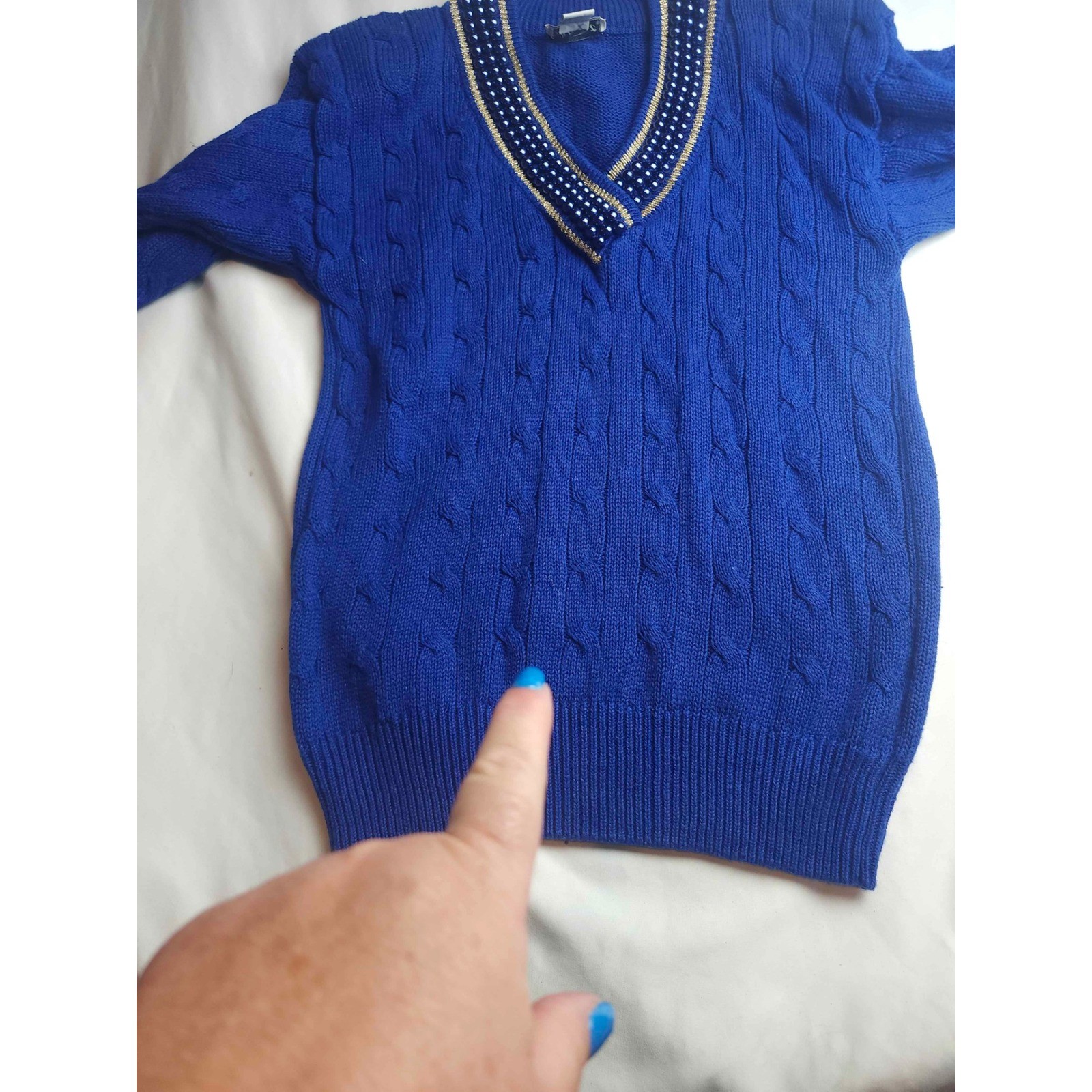 Eminent Vintage Royal Blue Cable Knit Pearl Beaded V-Neck Sweater Small Womens
