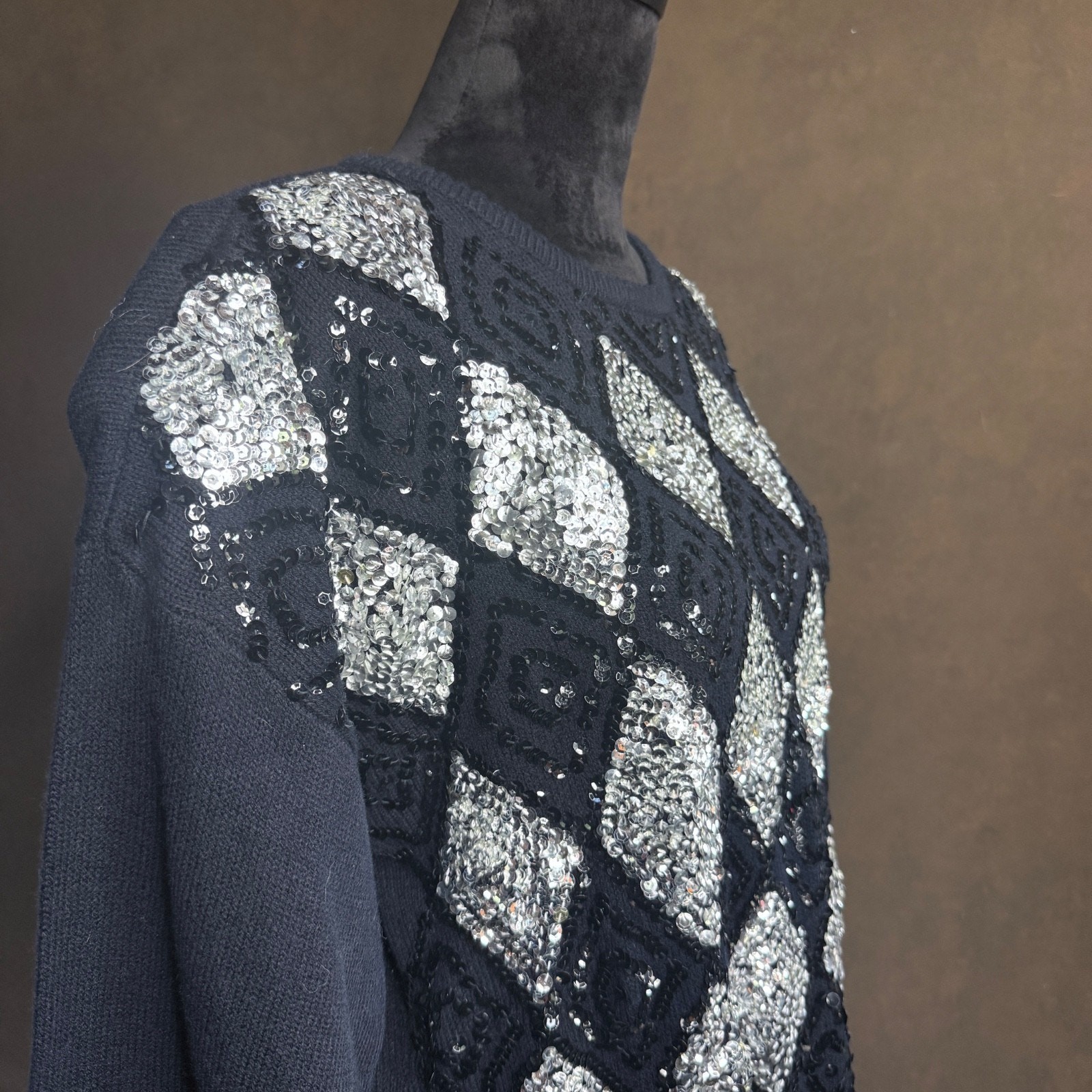 Vintage Contessa by Joyce Sequin Beaded Sweater Black Silver Argyle 1X Acrylic