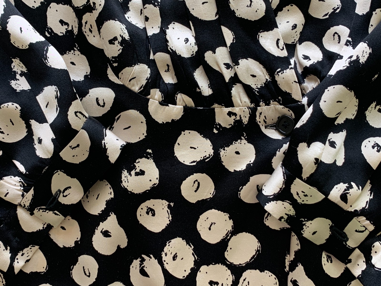 Vtg Constance Saunders 100% silk blouse black cream abstract circles sz 4 M