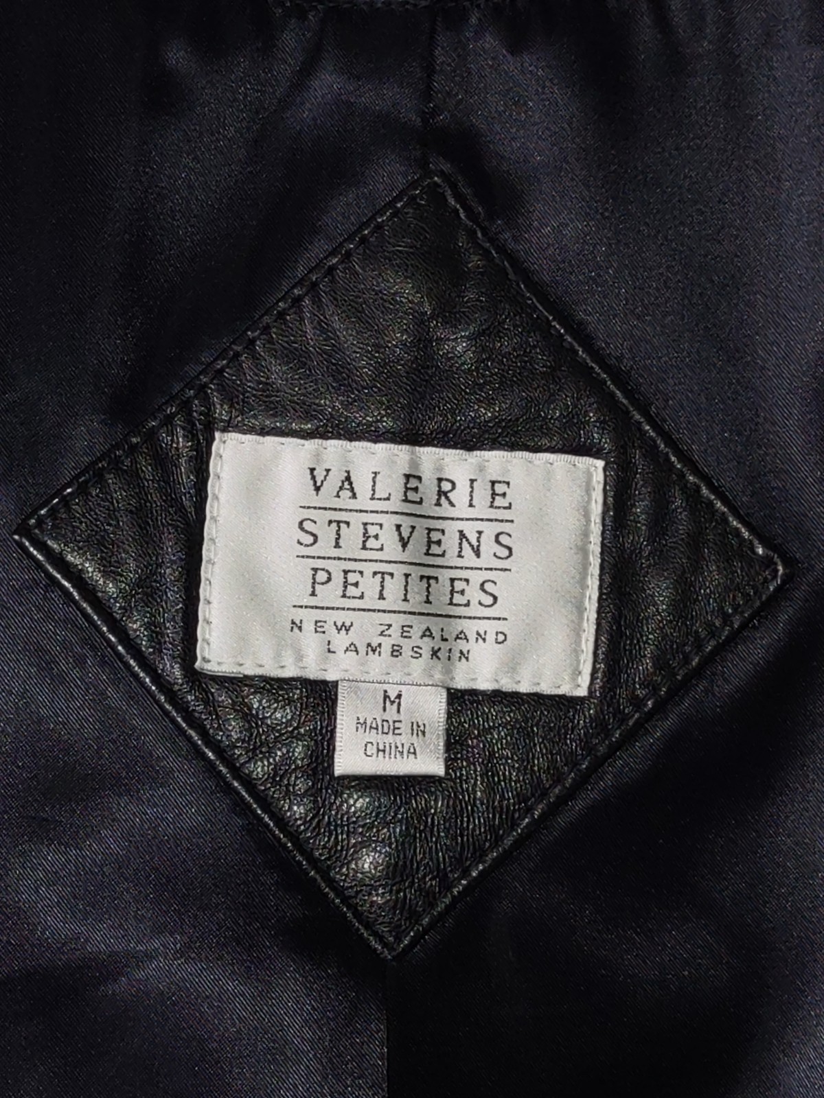 VALERIE STEVENS PETITES Leather Coat Size M NEW ZEALAND LAMBSKIN Vintage Soft