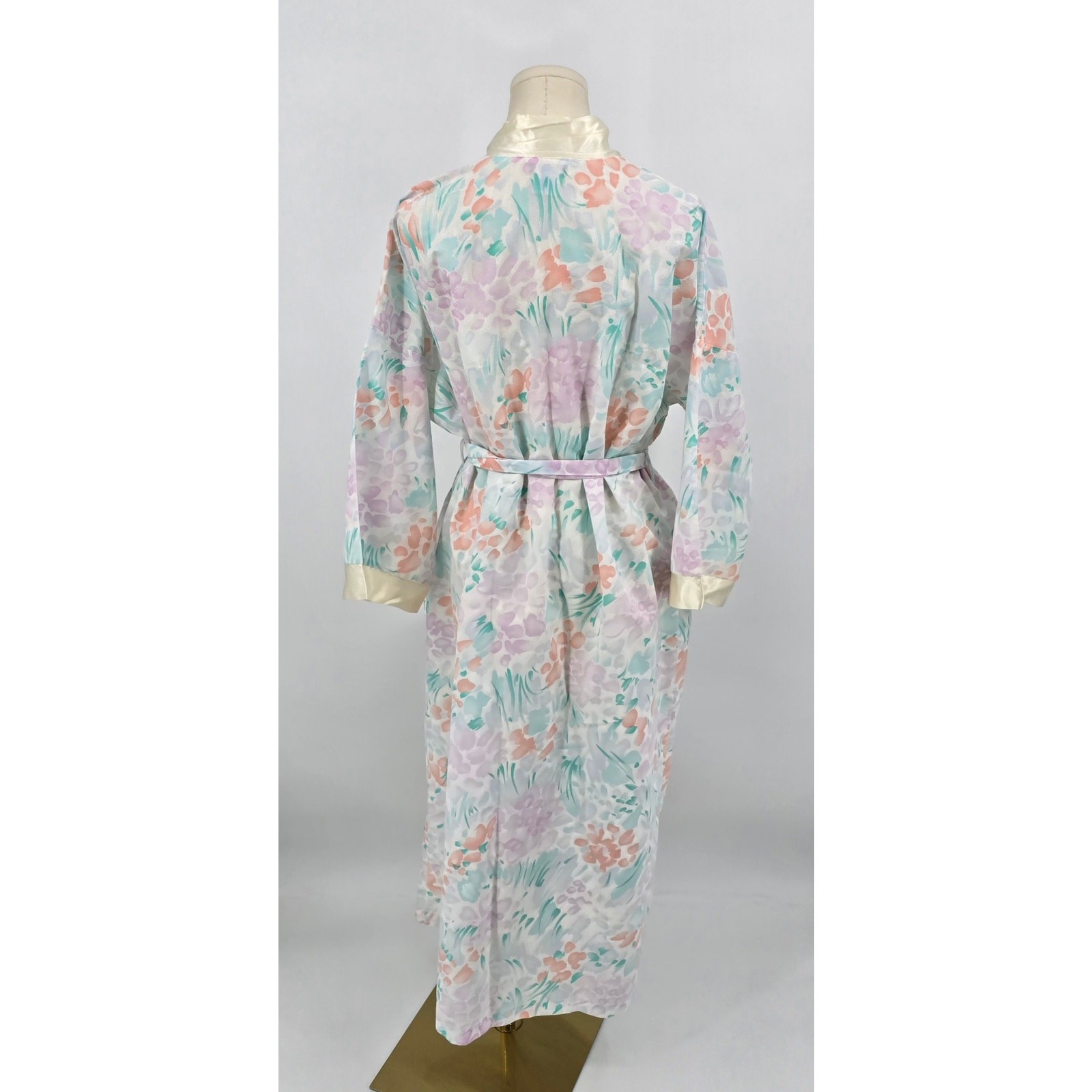 Vintage 1980s Appel Pastel Floral Satin Trim Robe — Made in USA (Size Large)