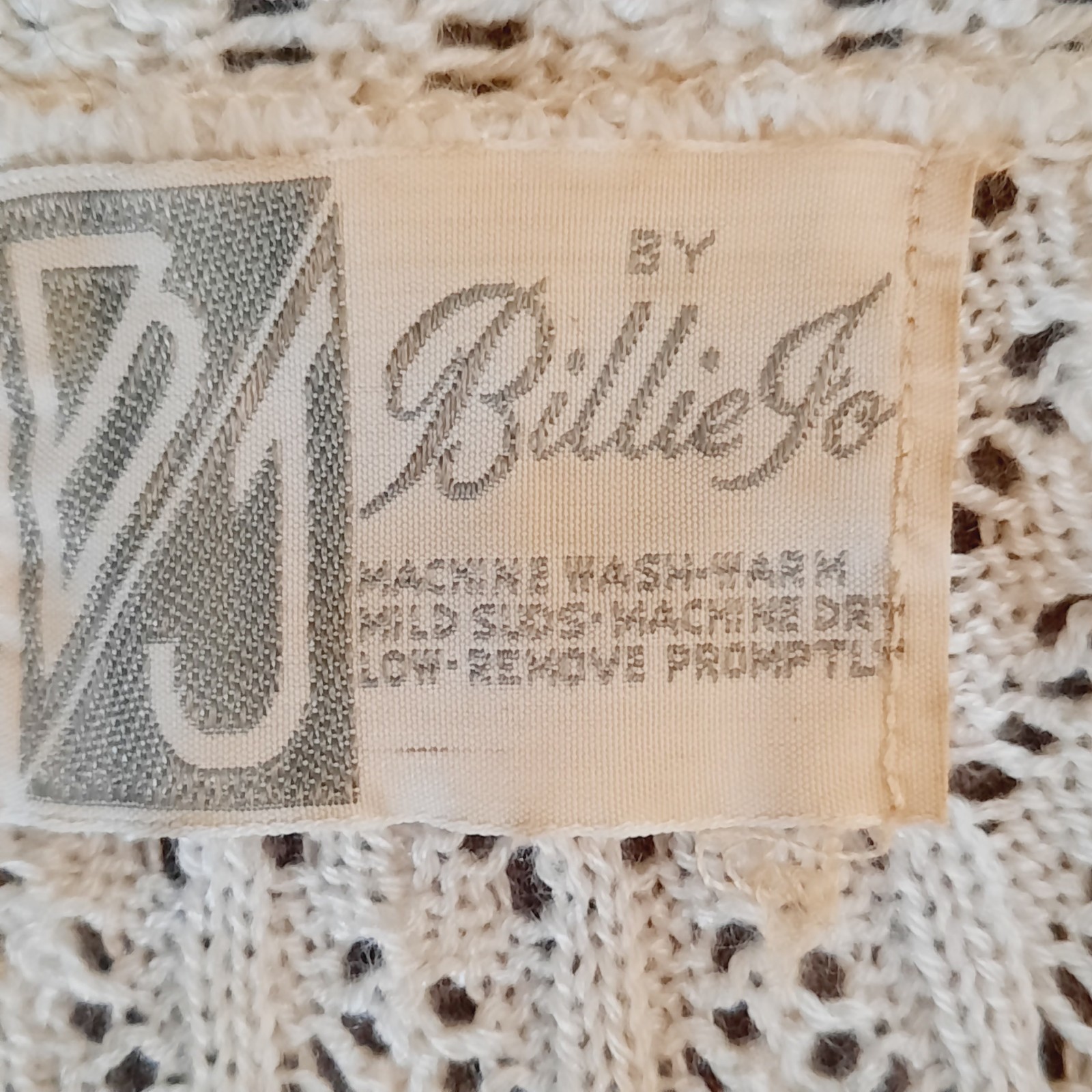 Vintage Billie Jo Knit Scalloped Neckline Contrasting Trim Cottagecore Sweater