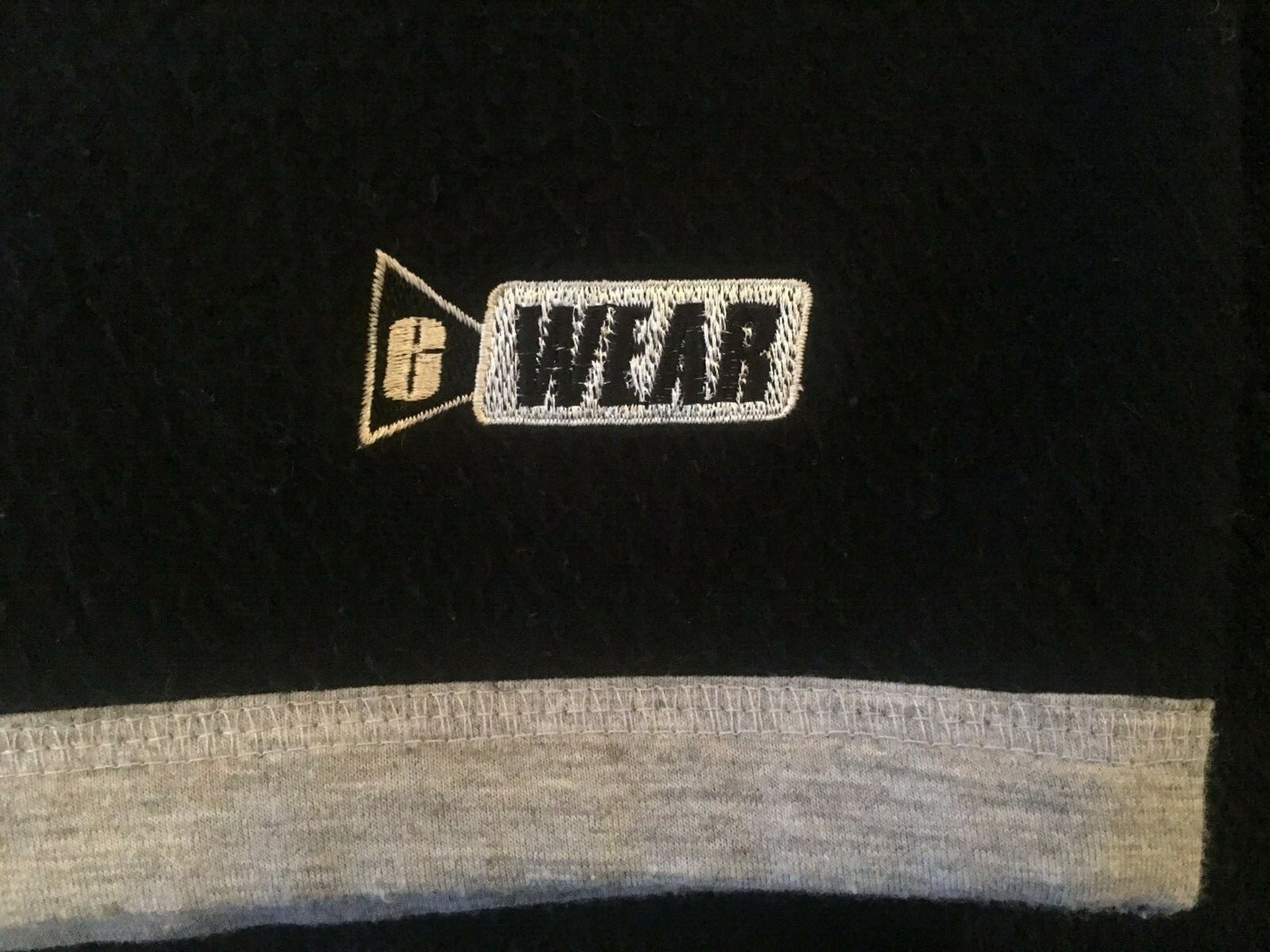 VINTAGE BLACK JUMPER BY E WEAR CLASSIC SIZE 14 LARGE MADE IN AUSTRALIA
