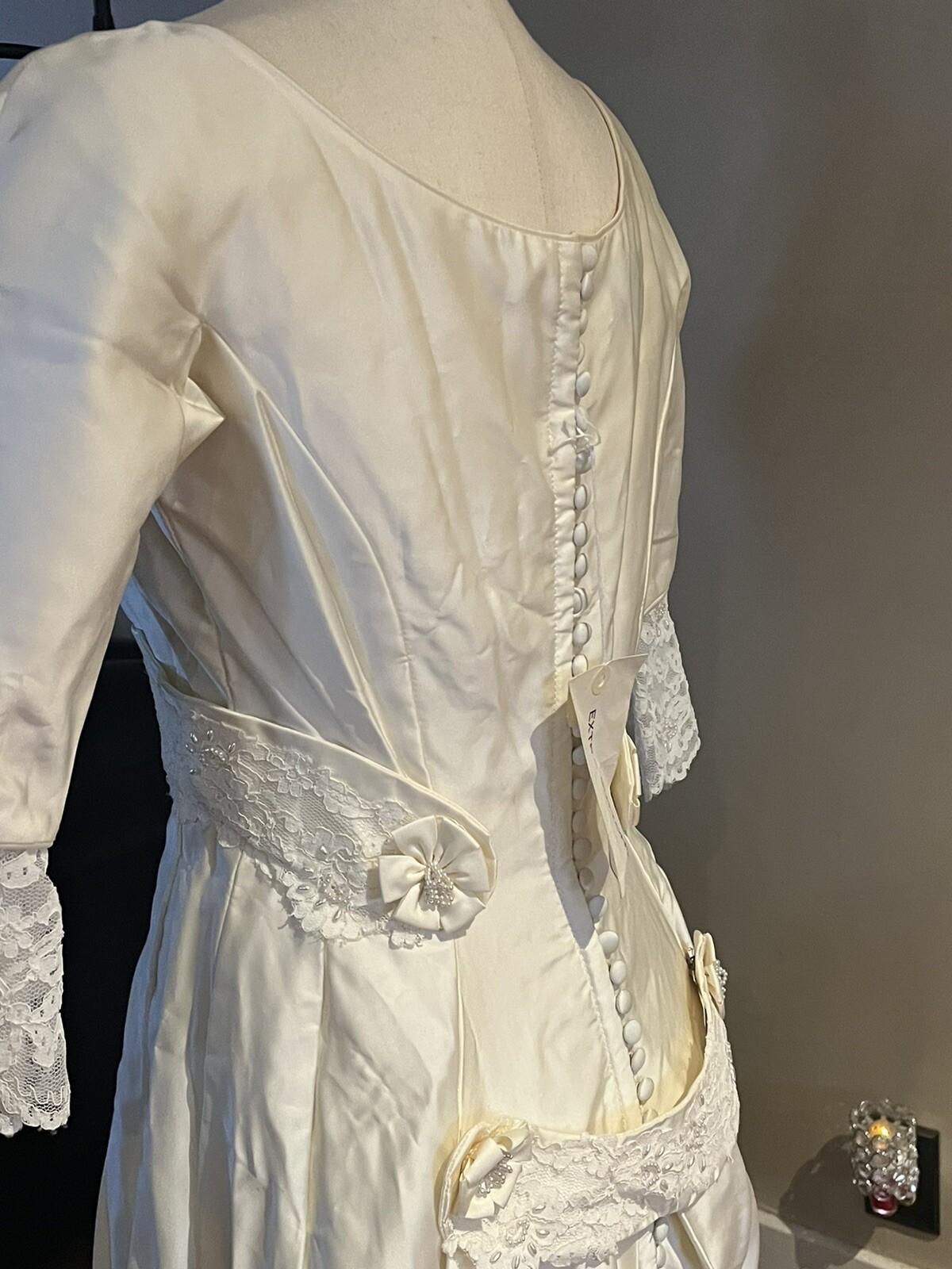 Vintage Alfred Angelo Edythe Vincent 1940-1950’s Taffeta And Lace Wedding Dress