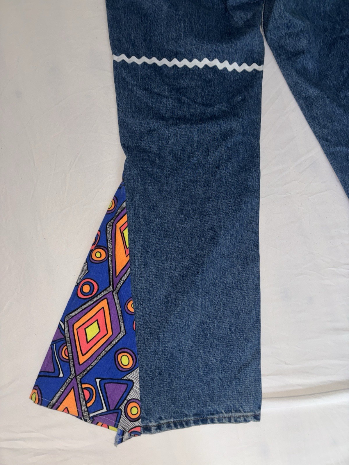 Customized Arizona Jeans Vintage Bell Bottoms 70s Geometric Print 33×30 Purple