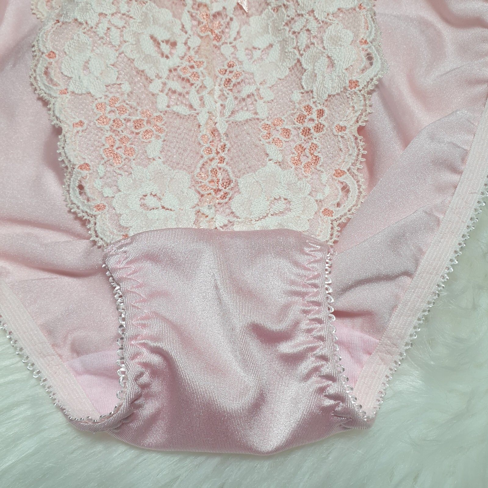 Vintage Nylon Satin Panty Silky Pink Bikini Sissy Lace Brief Sz Small Hip 32-36″